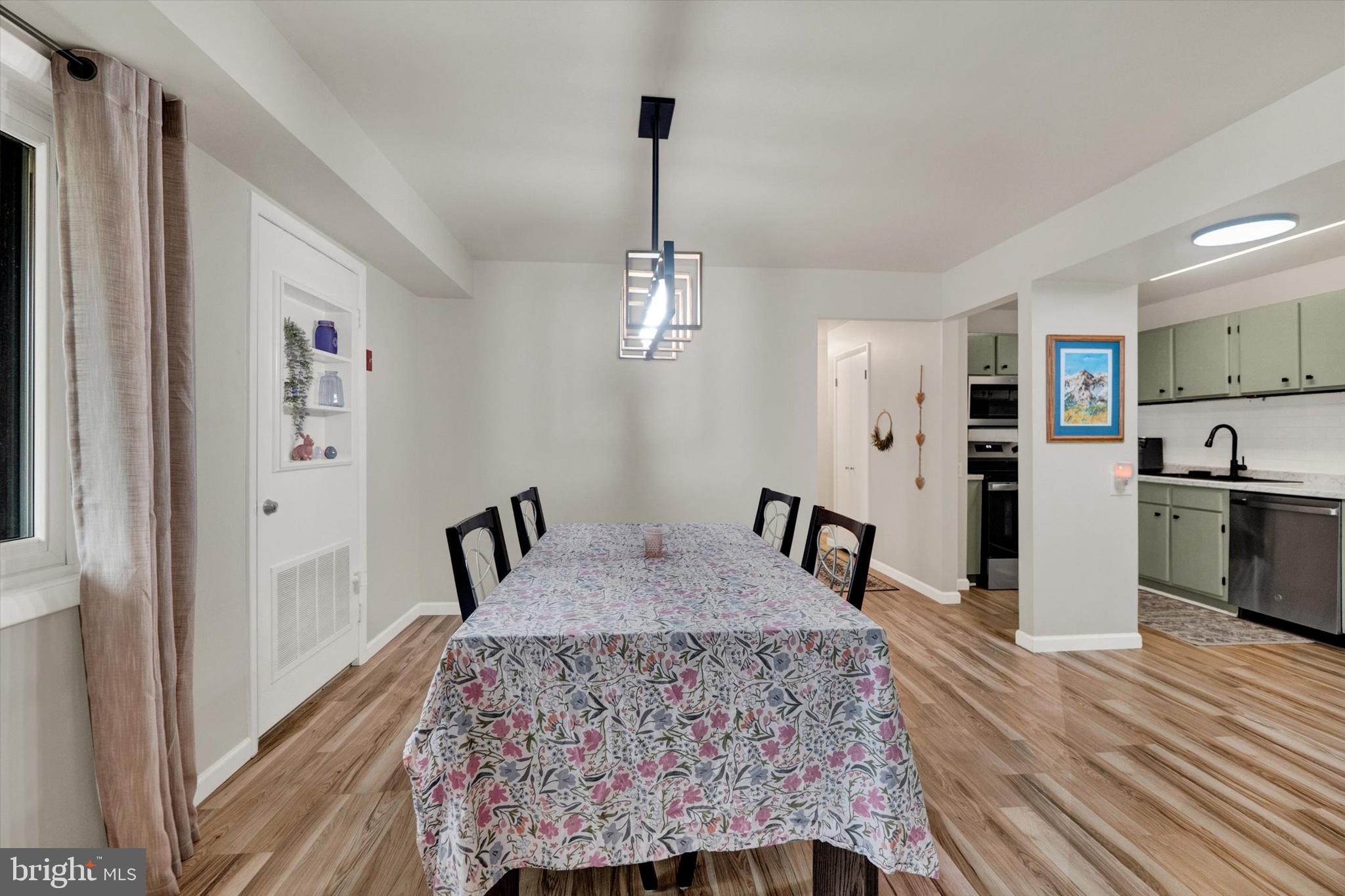 EDGEWOOD CONDOMMINIUMS - Residential