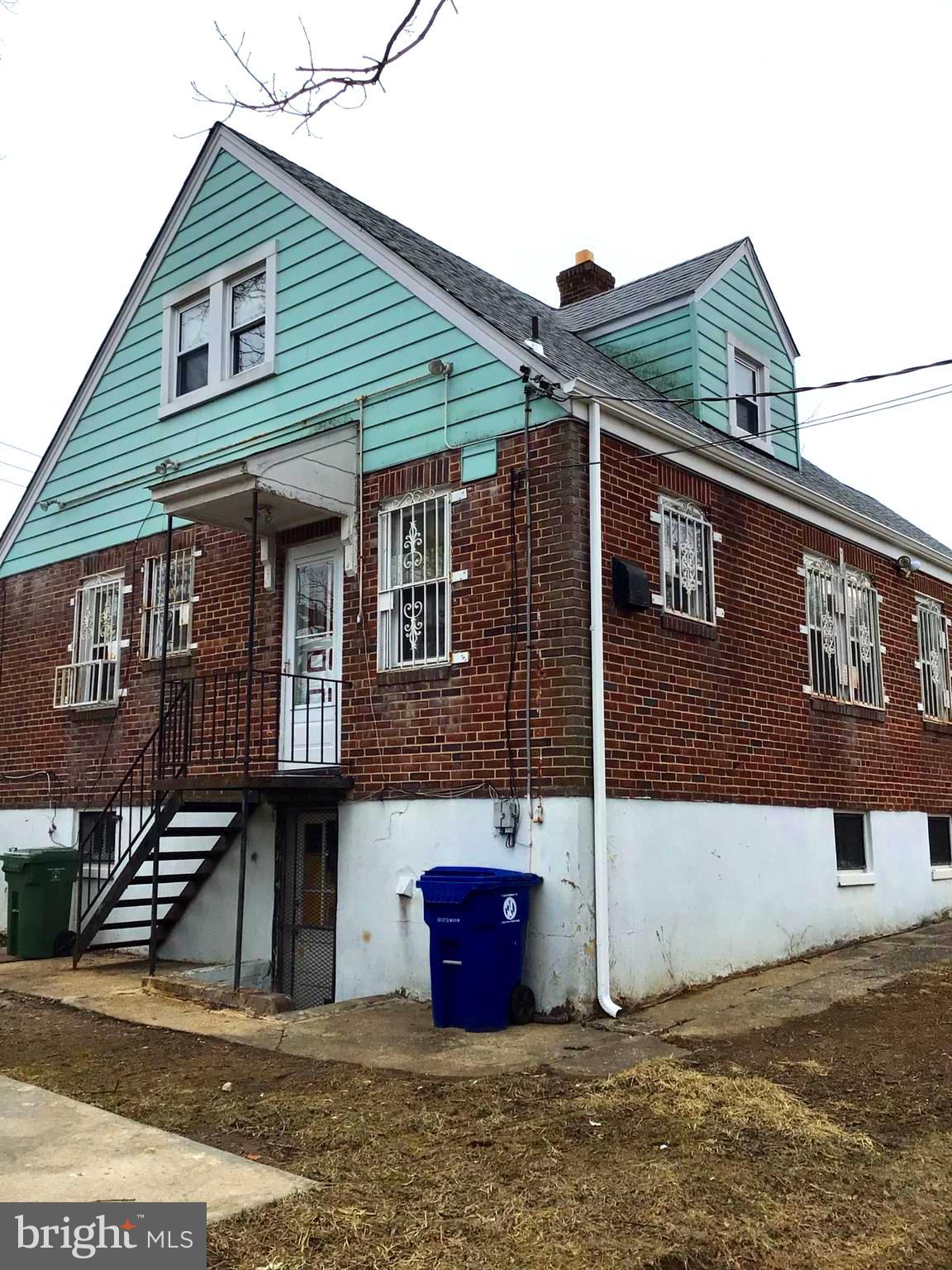 ASHBURTON HISTORIC DISTRICT - Residential