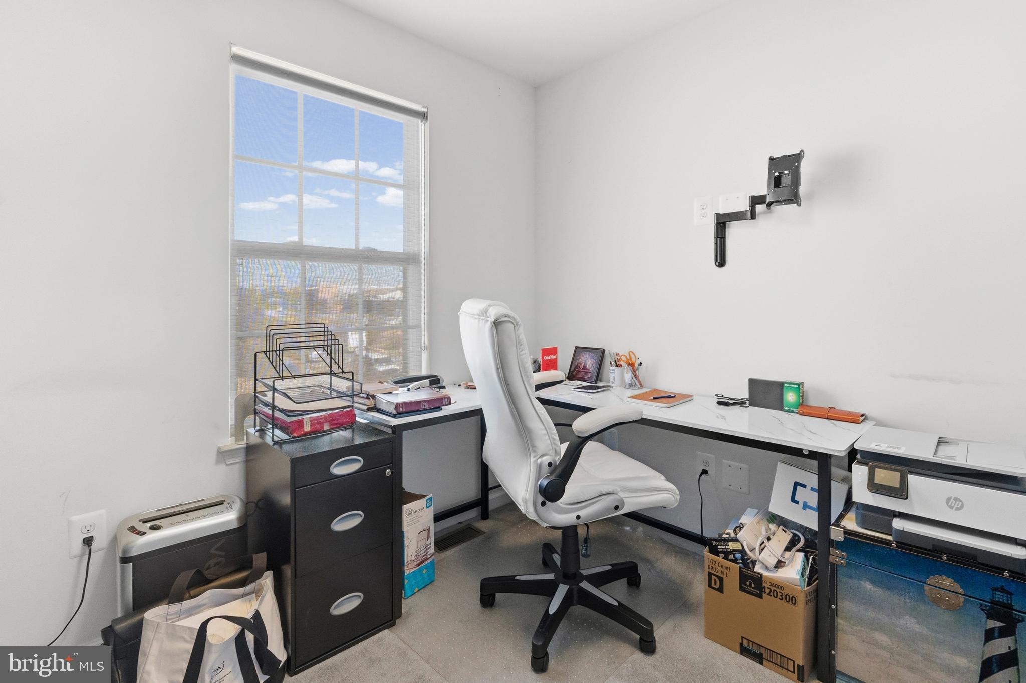 CARRIAGE HILLS TOWNHOUSE - Residential