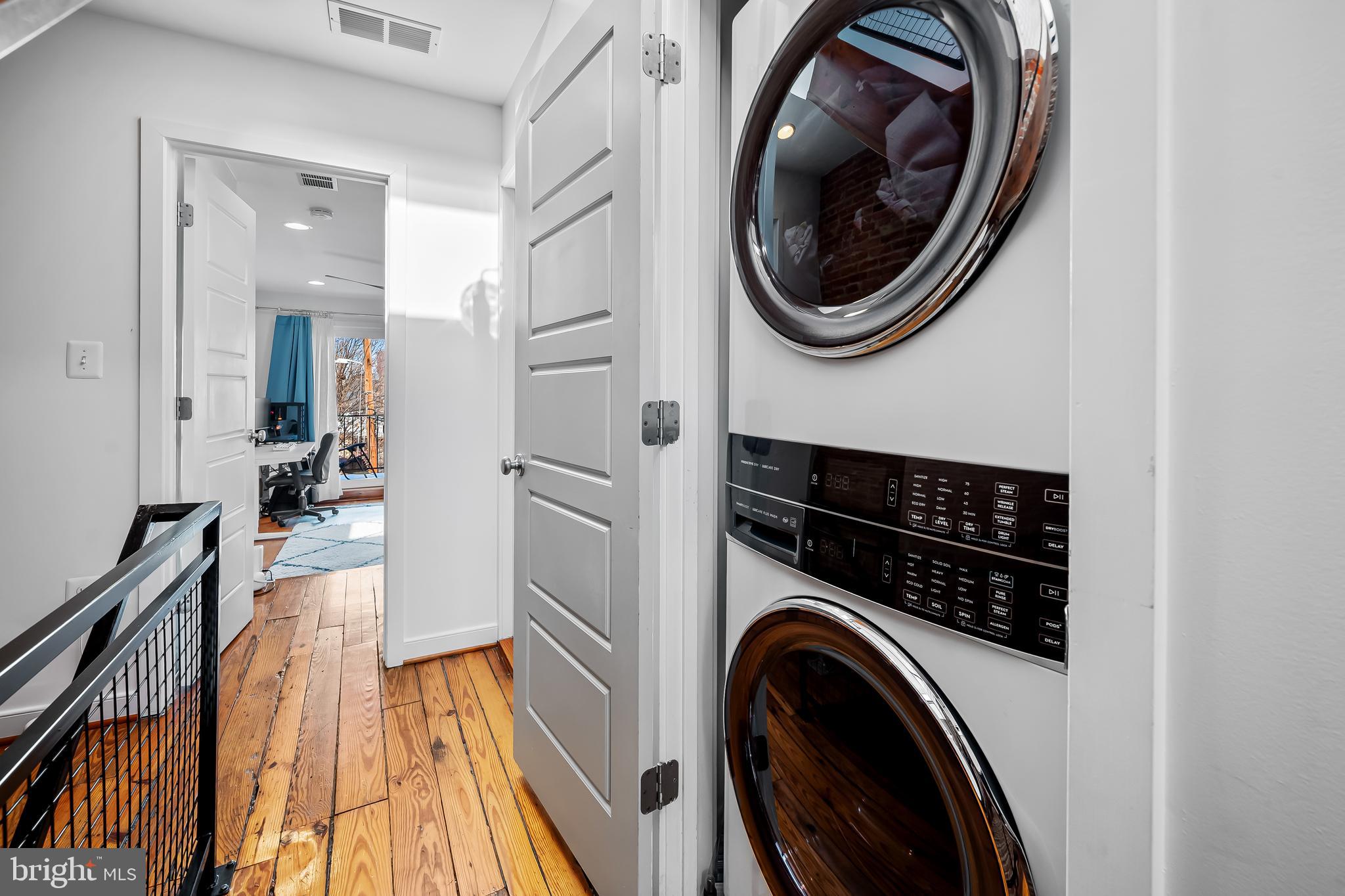 RIVERSIDE - Residential