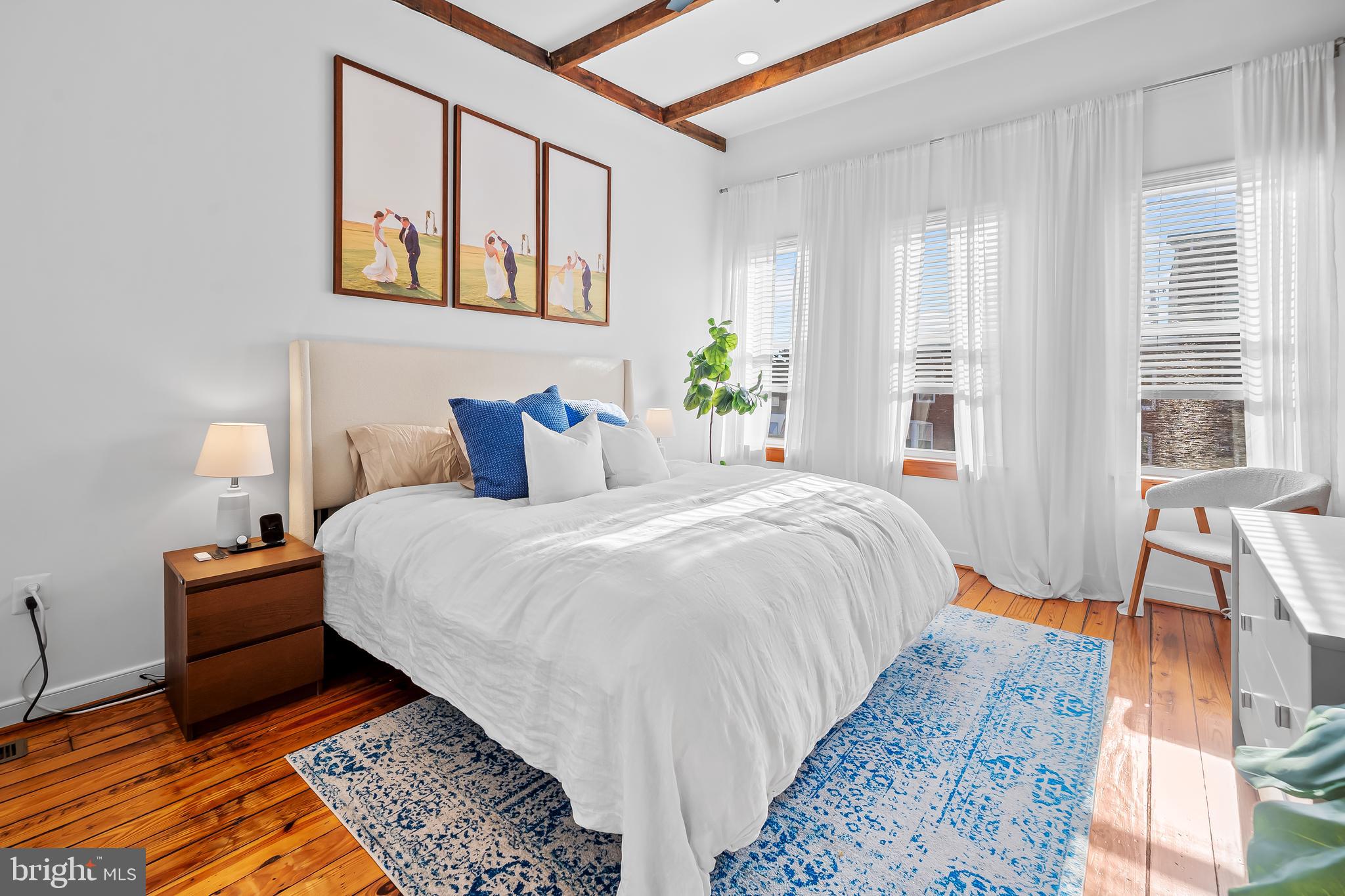 RIVERSIDE - Residential