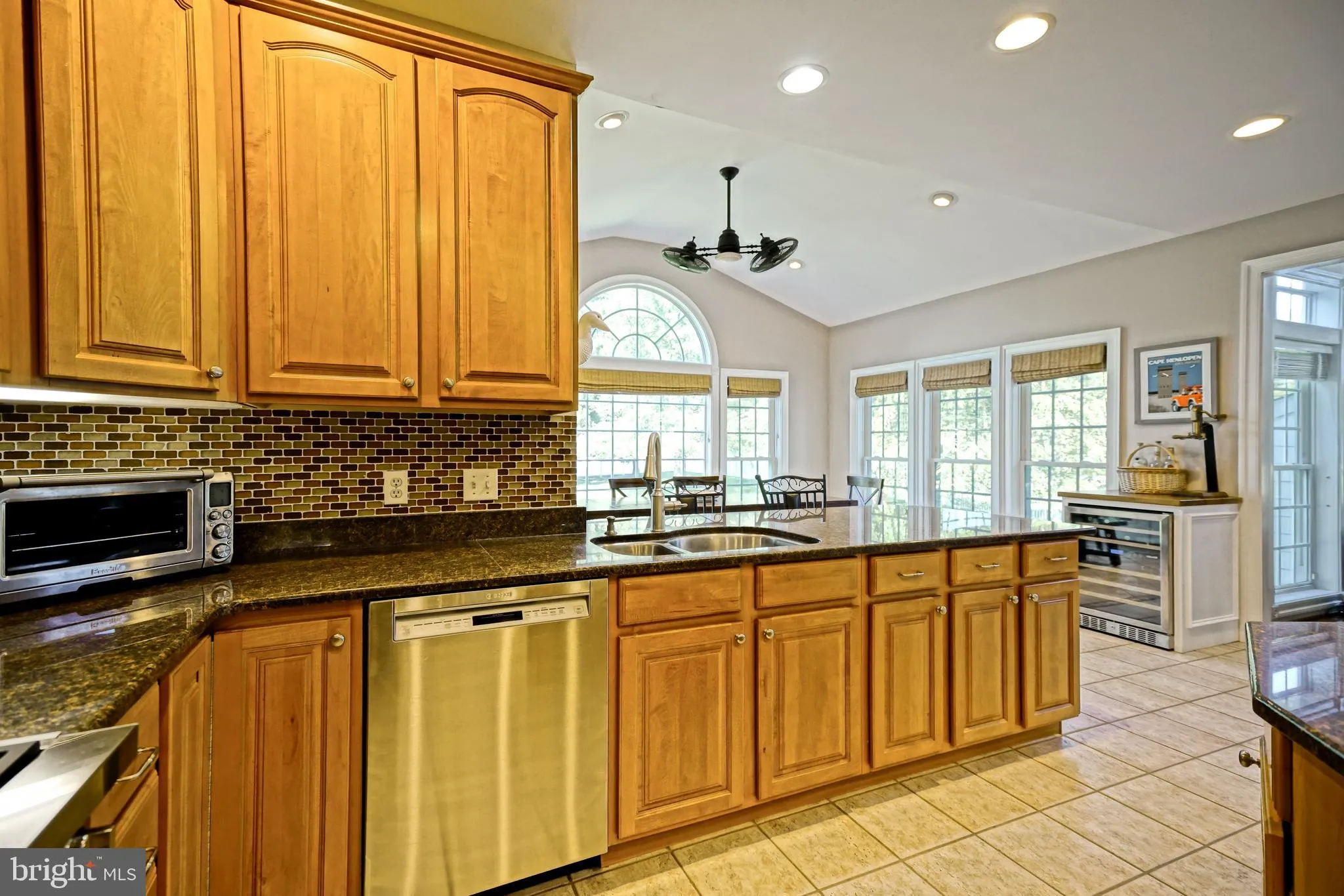 Lewes, Delaware 19958, United States, 5 Bedrooms Bedrooms, ,4 BathroomsBathrooms,Residential,Active,216012