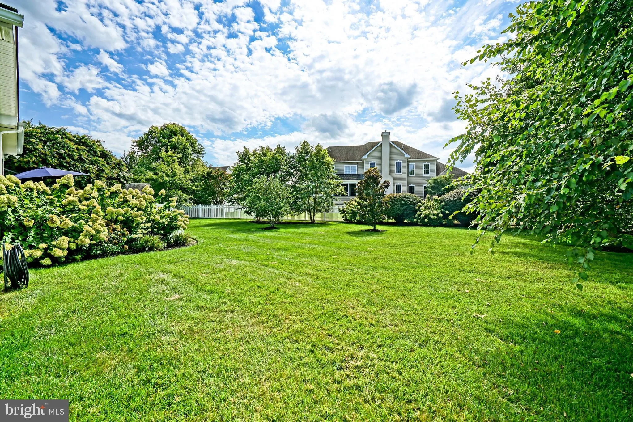 Lewes, Delaware 19958, United States, 5 Bedrooms Bedrooms, ,4 BathroomsBathrooms,Residential,Active,216012