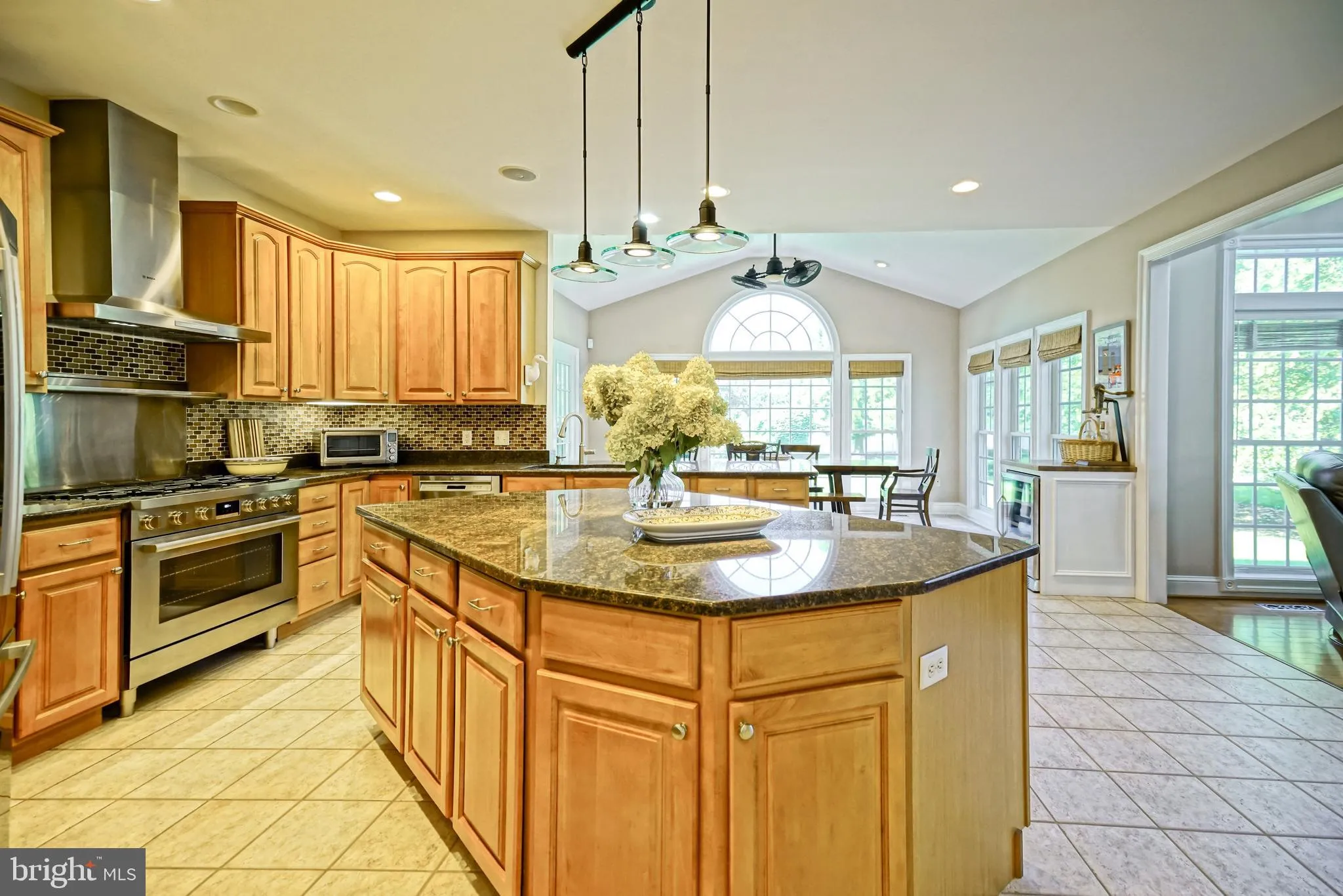 Lewes, Delaware 19958, United States, 5 Bedrooms Bedrooms, ,4 BathroomsBathrooms,Residential,Active,216012