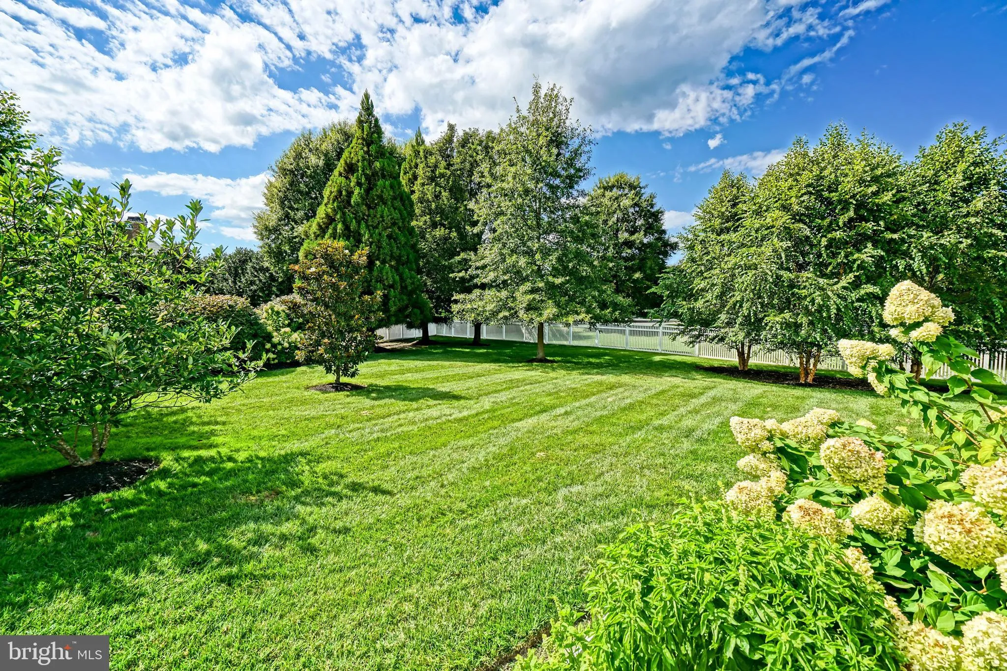 Lewes, Delaware 19958, United States, 5 Bedrooms Bedrooms, ,4 BathroomsBathrooms,Residential,Active,216012