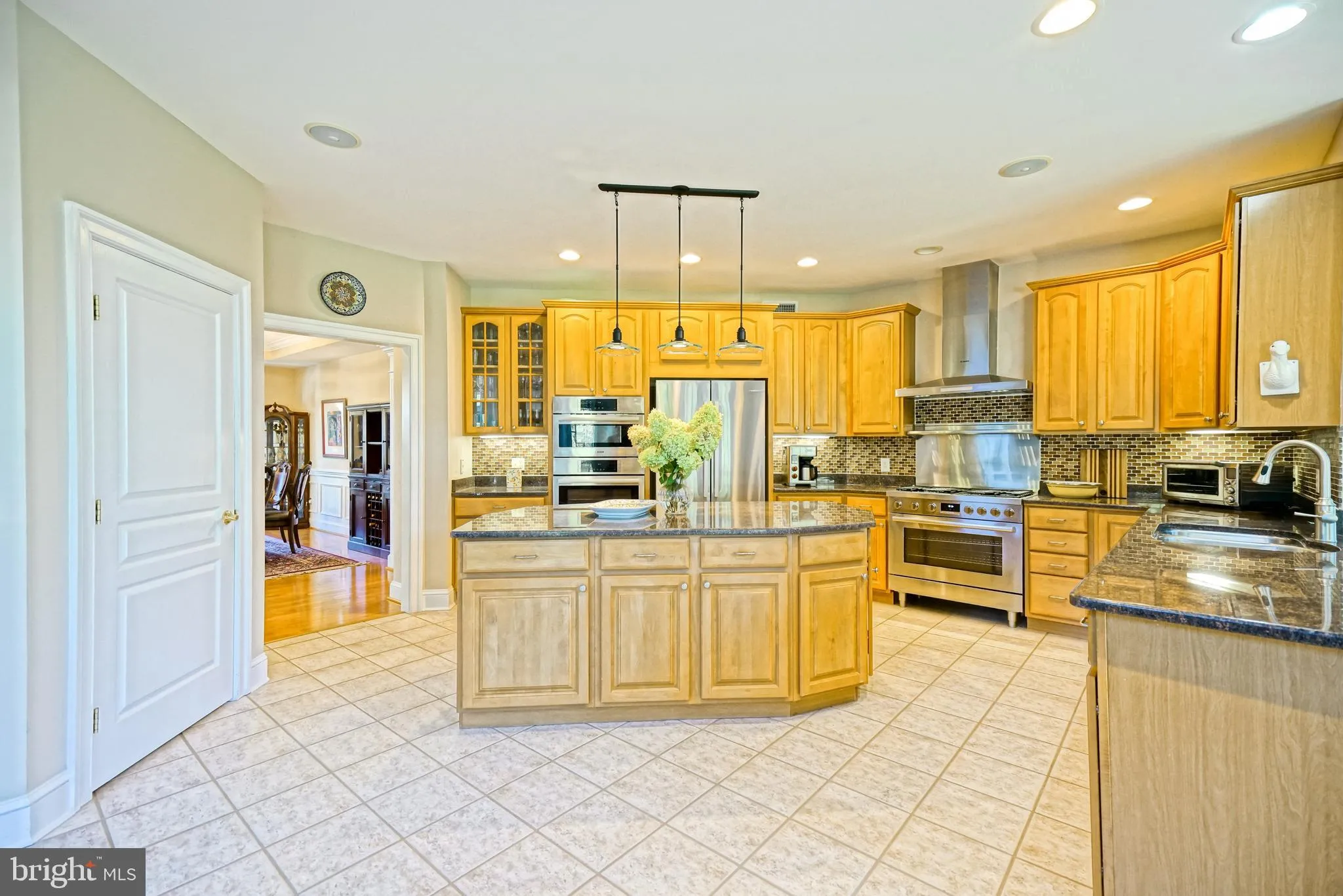 Lewes, Delaware 19958, United States, 5 Bedrooms Bedrooms, ,4 BathroomsBathrooms,Residential,Active,216012