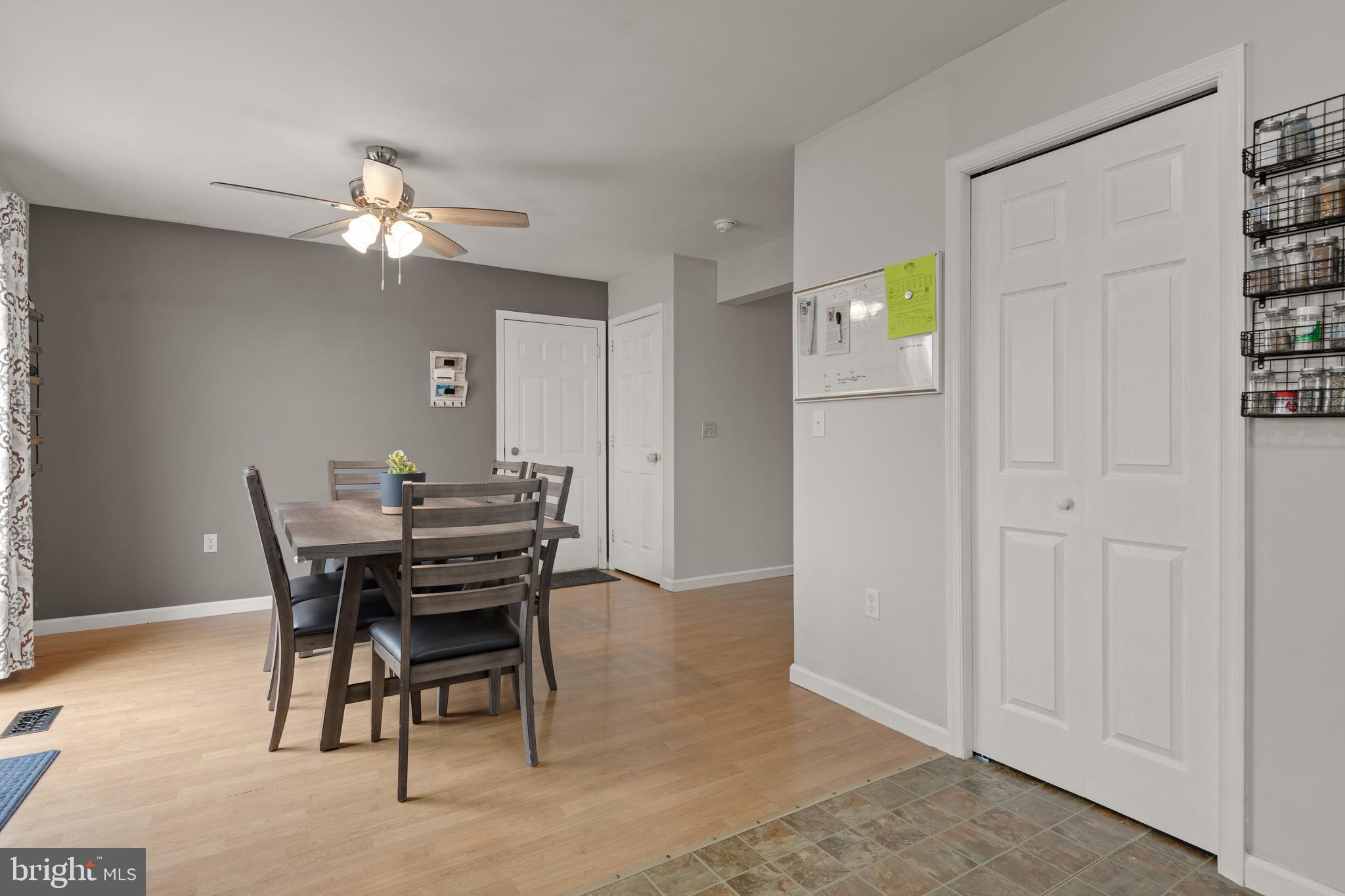 VILLAGE SQUARE - Residential