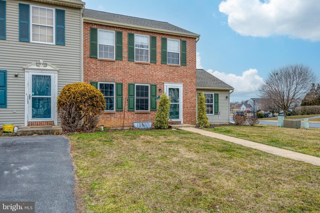 Photo of 21 Ashley Drive, Marietta, PA 17547 (MLS # PALA2047558)