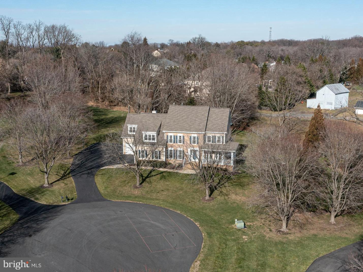 CROSSFIELDS - Residential