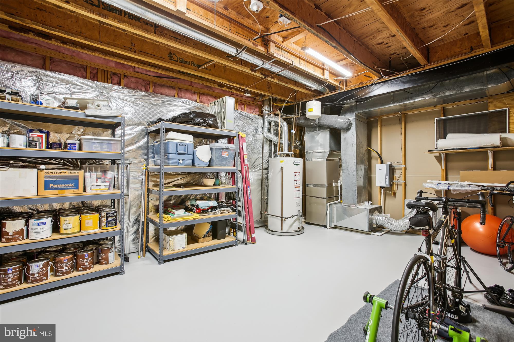 CROSSFIELDS - Residential