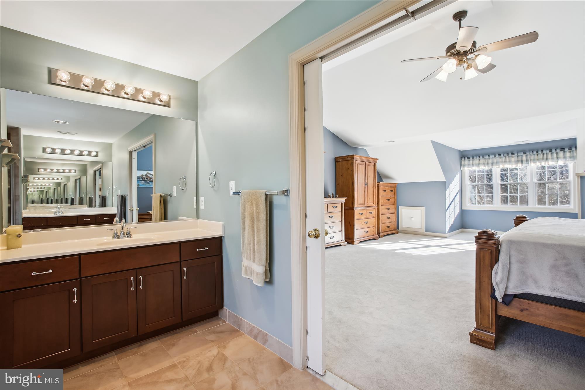 CROSSFIELDS - Residential