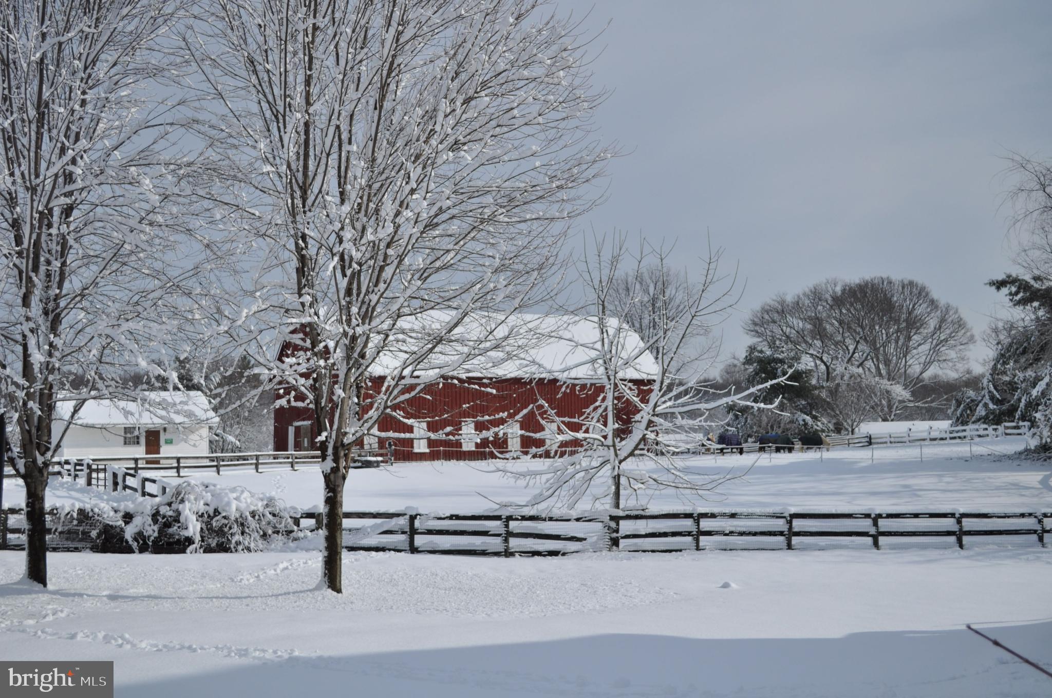 CROSSFIELDS - Residential