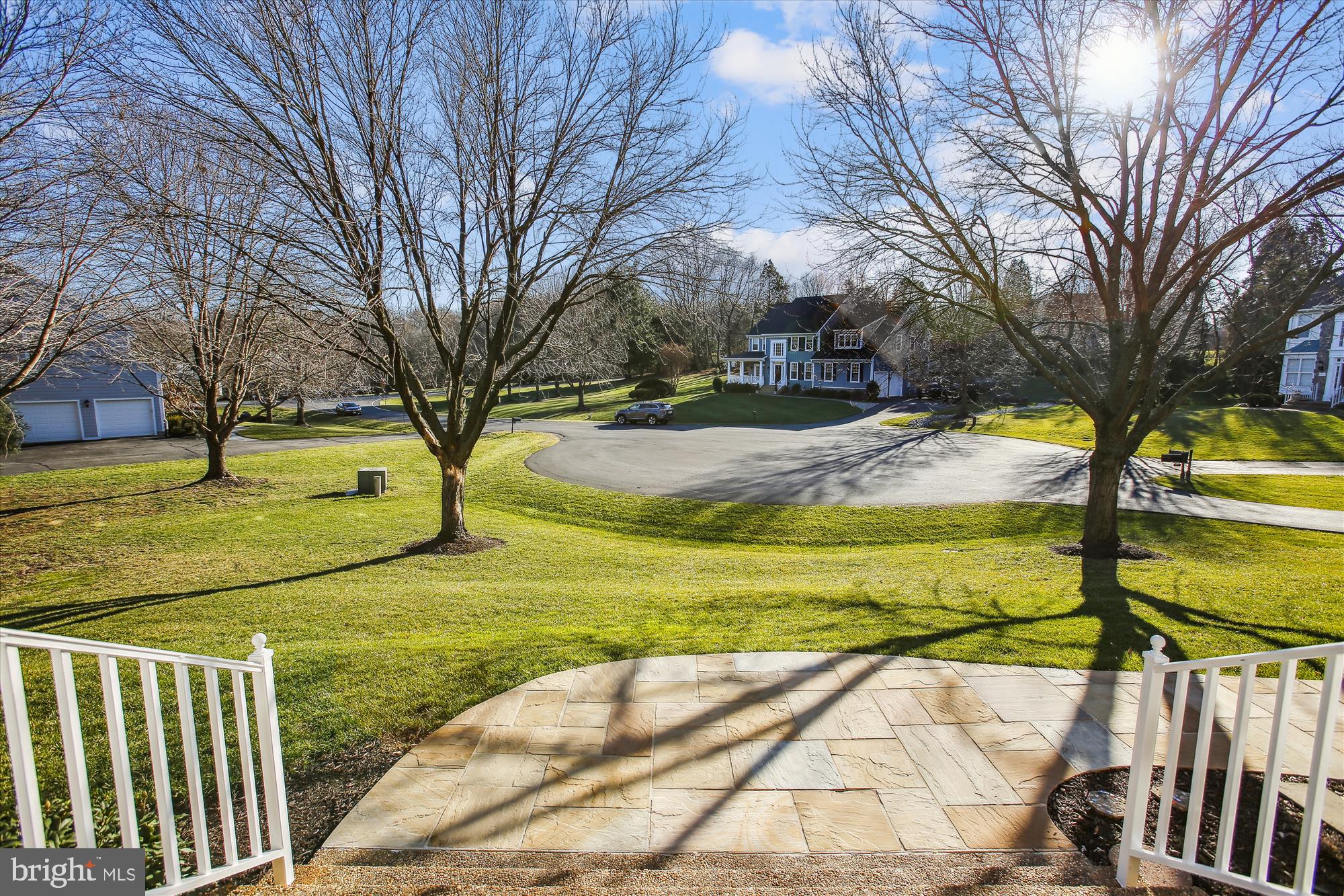 CROSSFIELDS - Residential