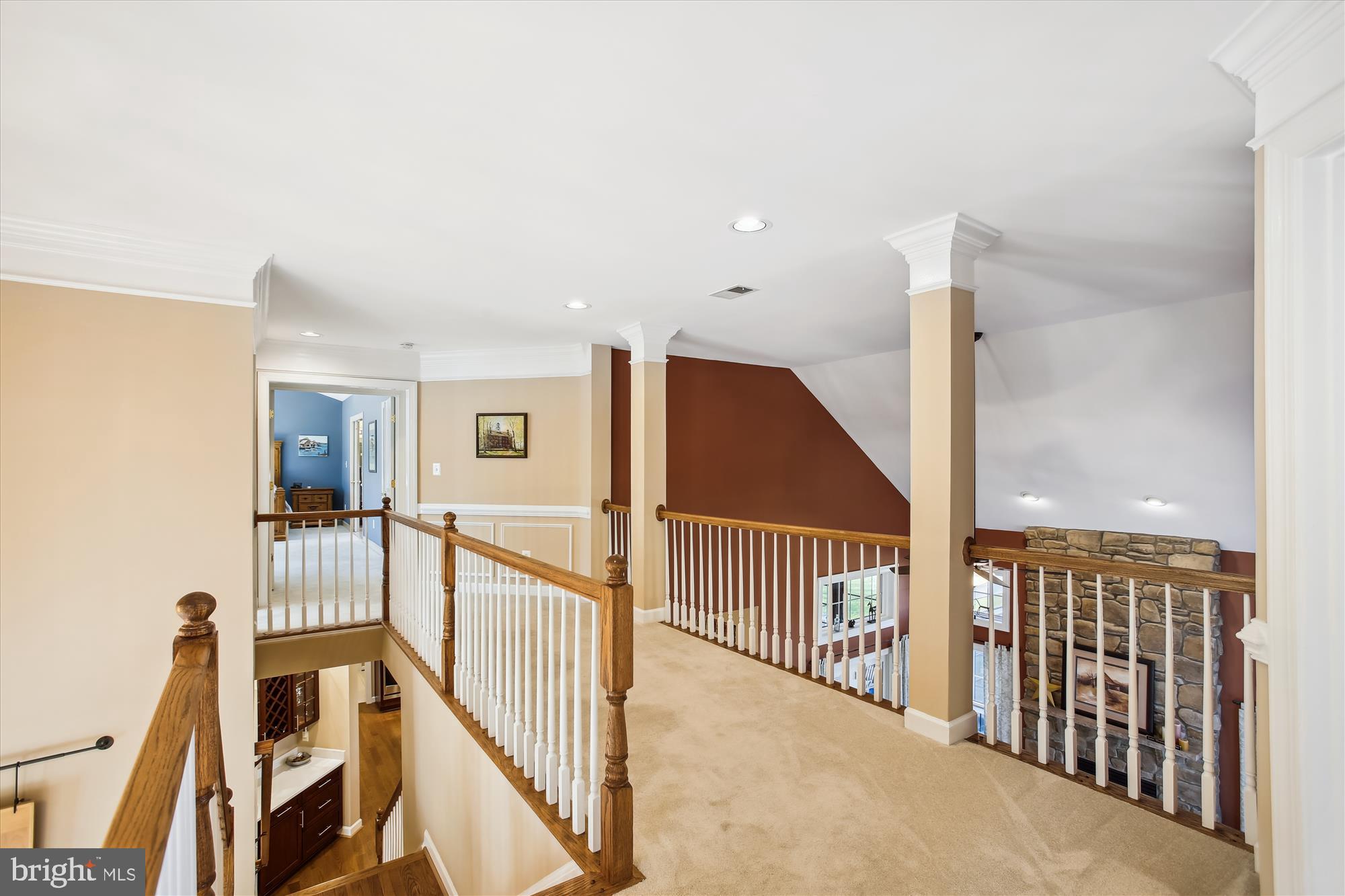 CROSSFIELDS - Residential