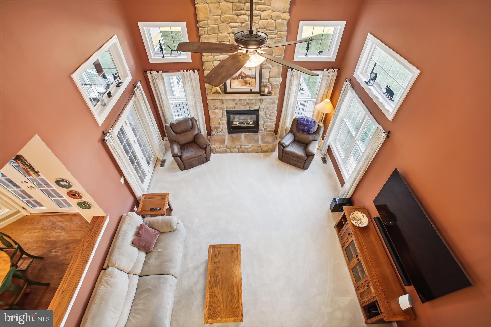 CROSSFIELDS - Residential