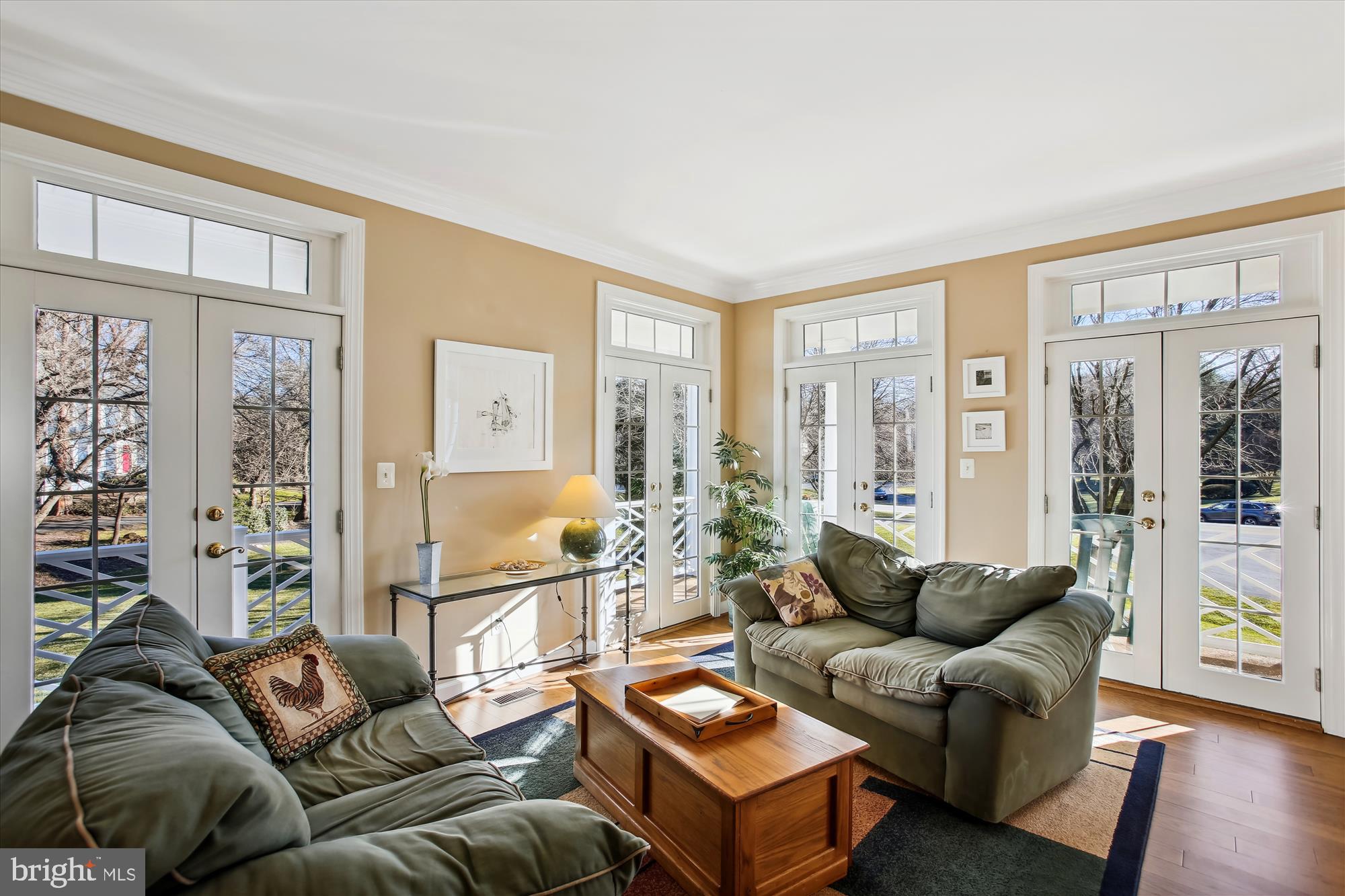 CROSSFIELDS - Residential