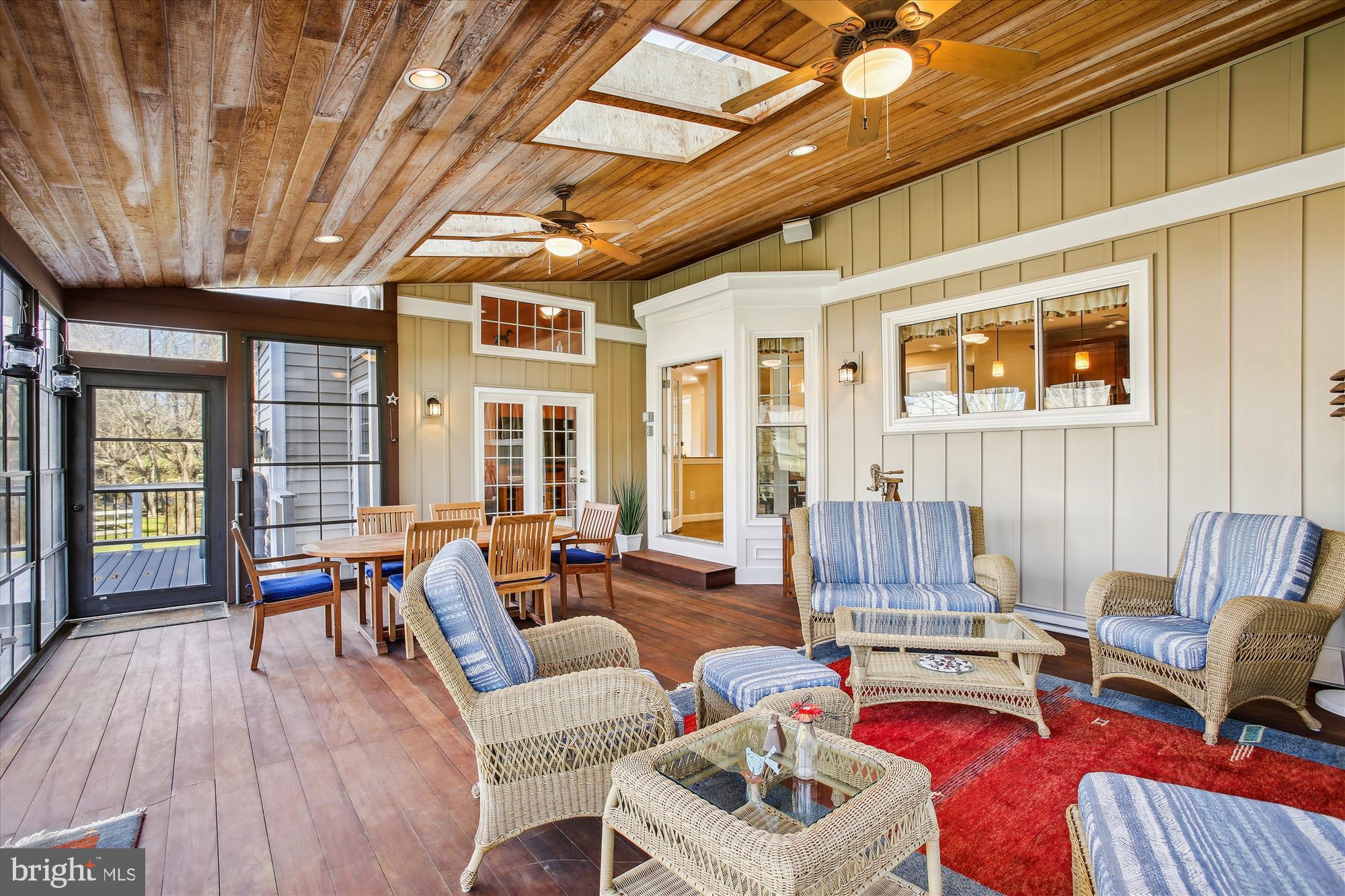 CROSSFIELDS - Residential