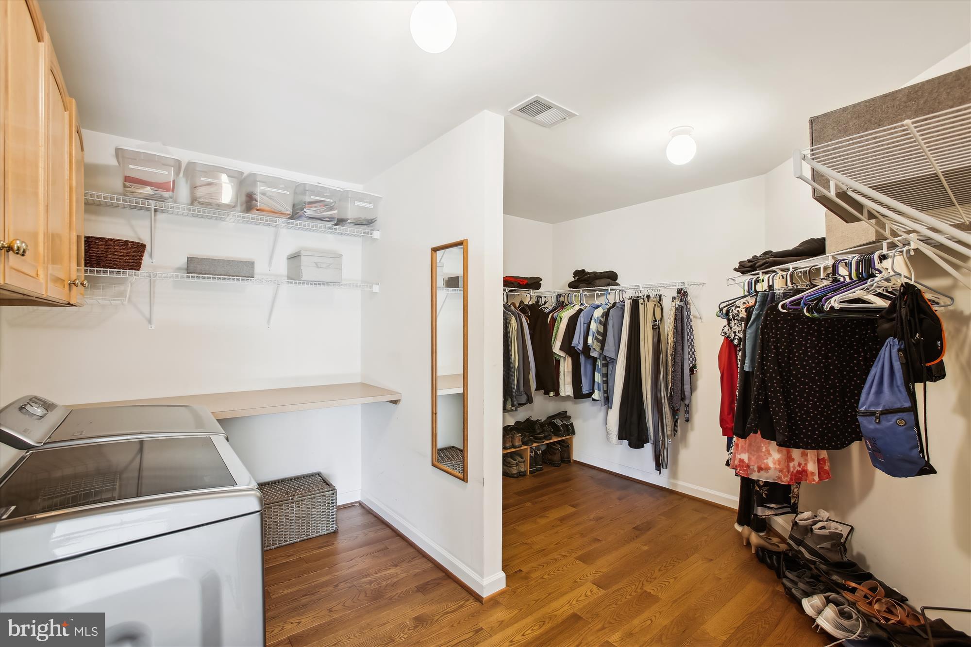 CROSSFIELDS - Residential