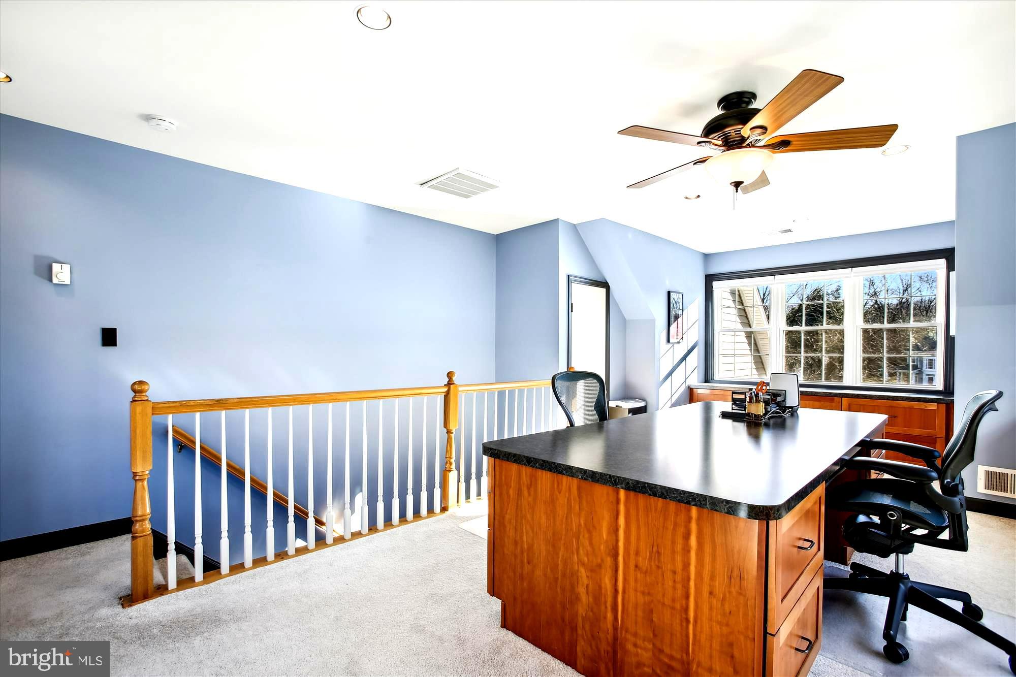 CROSSFIELDS - Residential