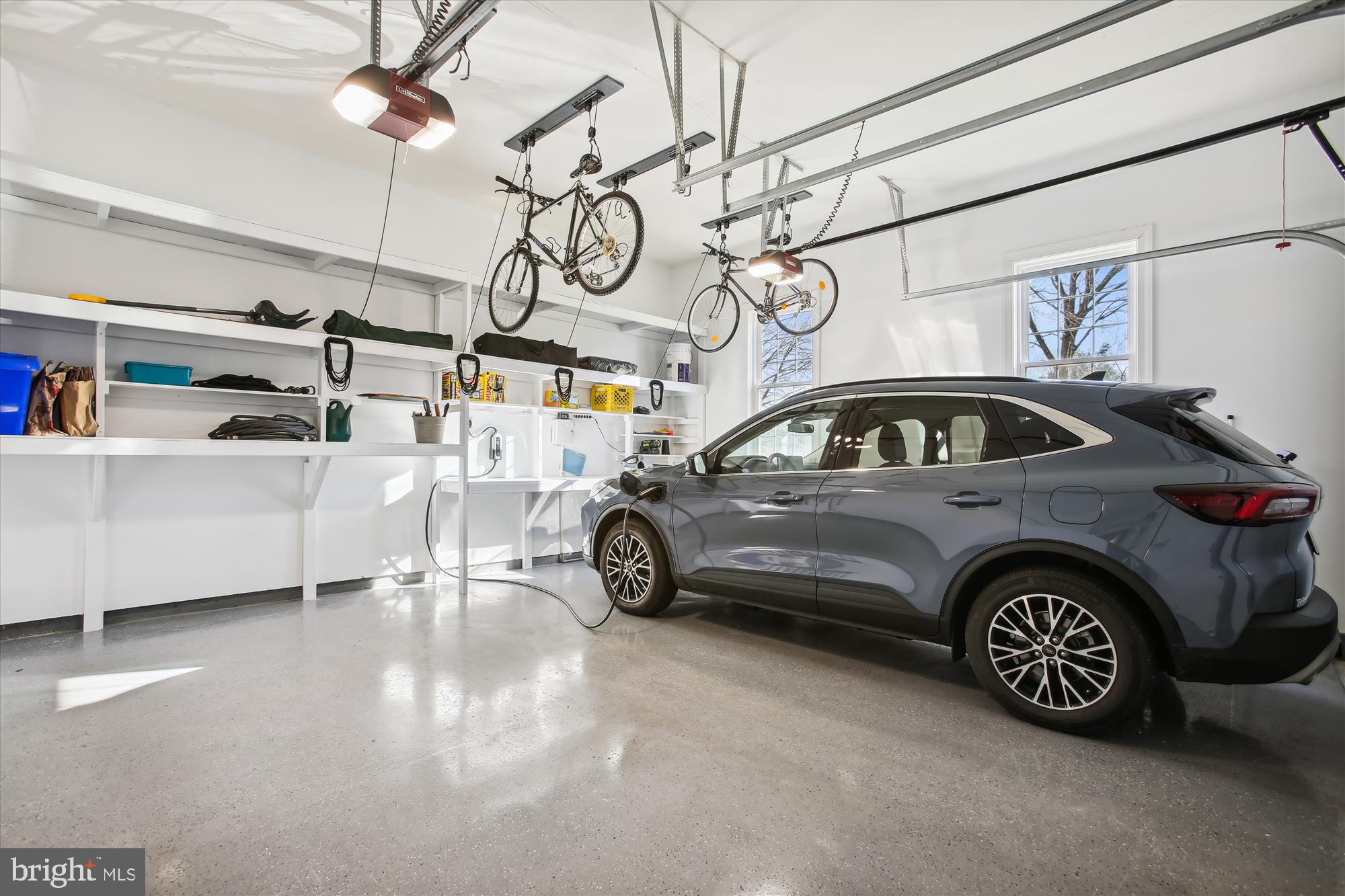 CROSSFIELDS - Residential