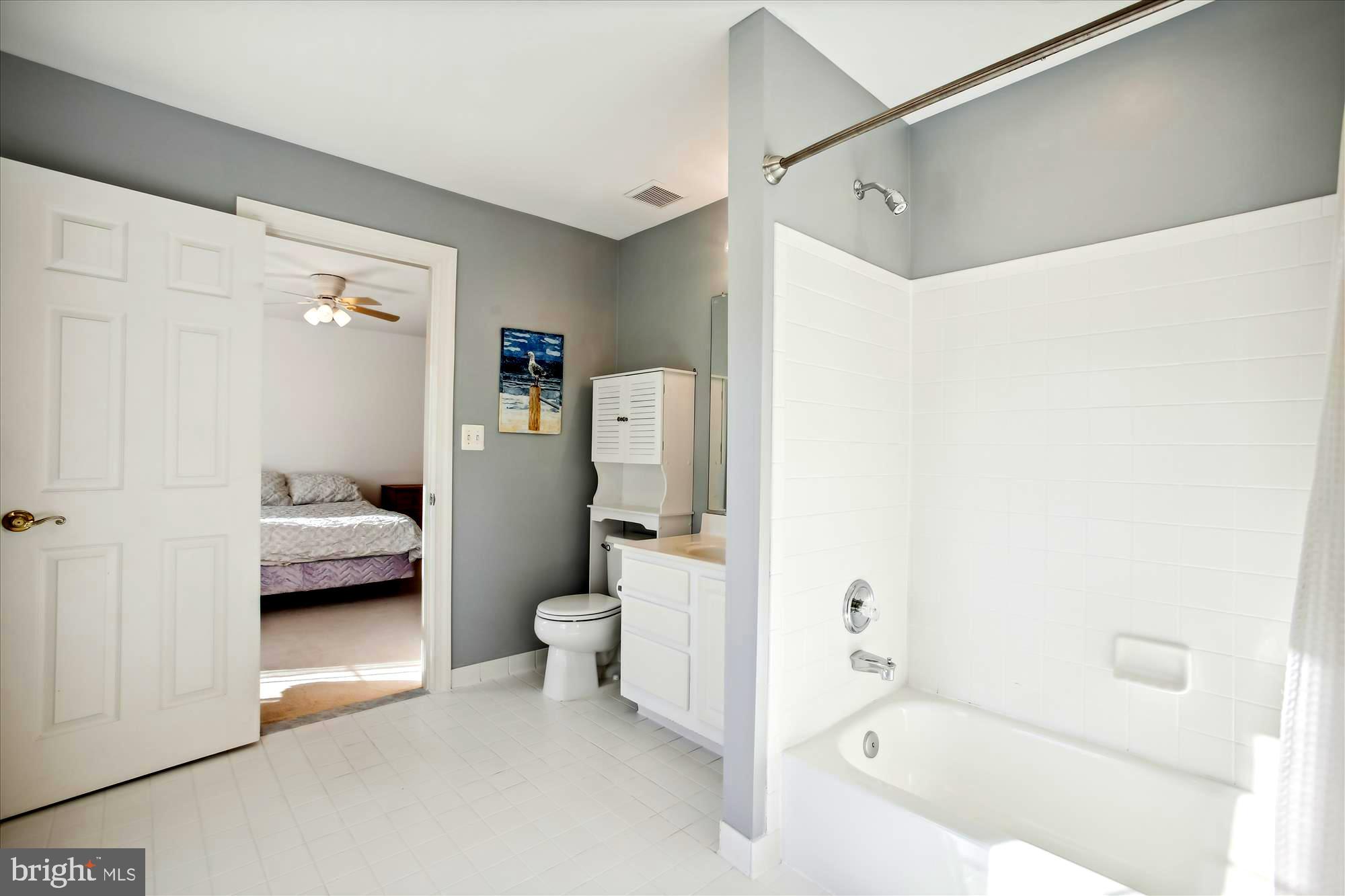 CROSSFIELDS - Residential