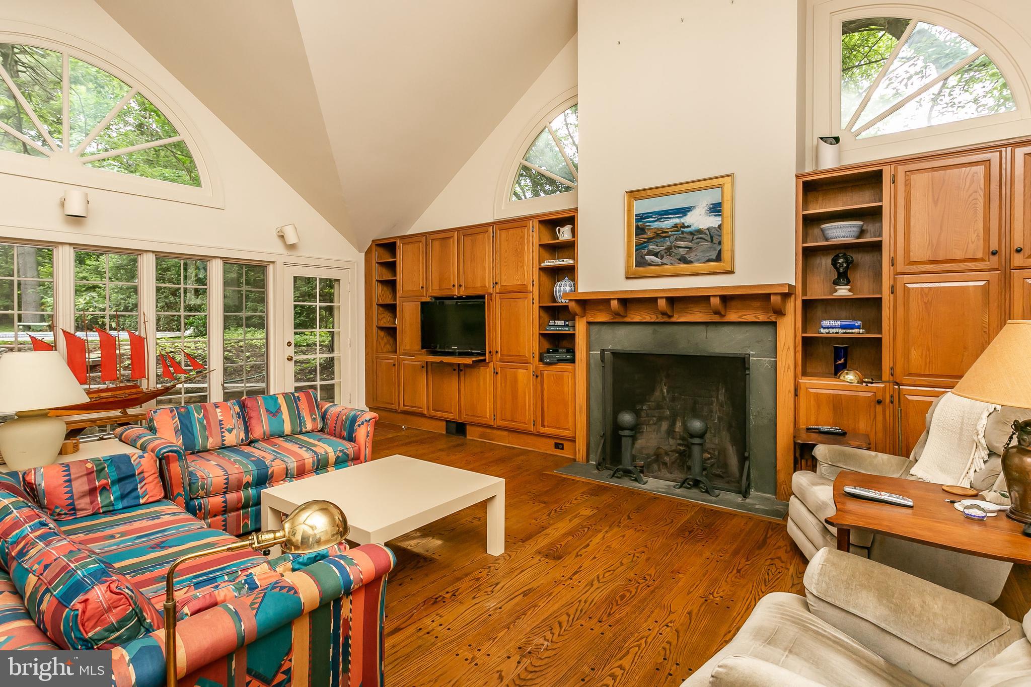 RUXTON - Residential