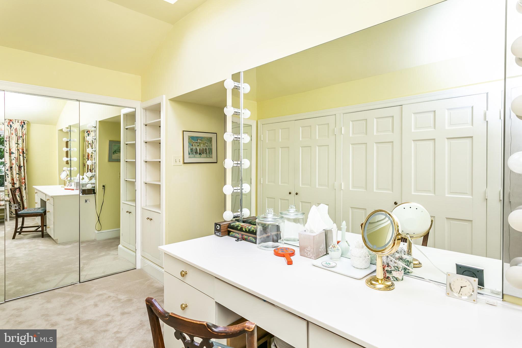 RUXTON - Residential