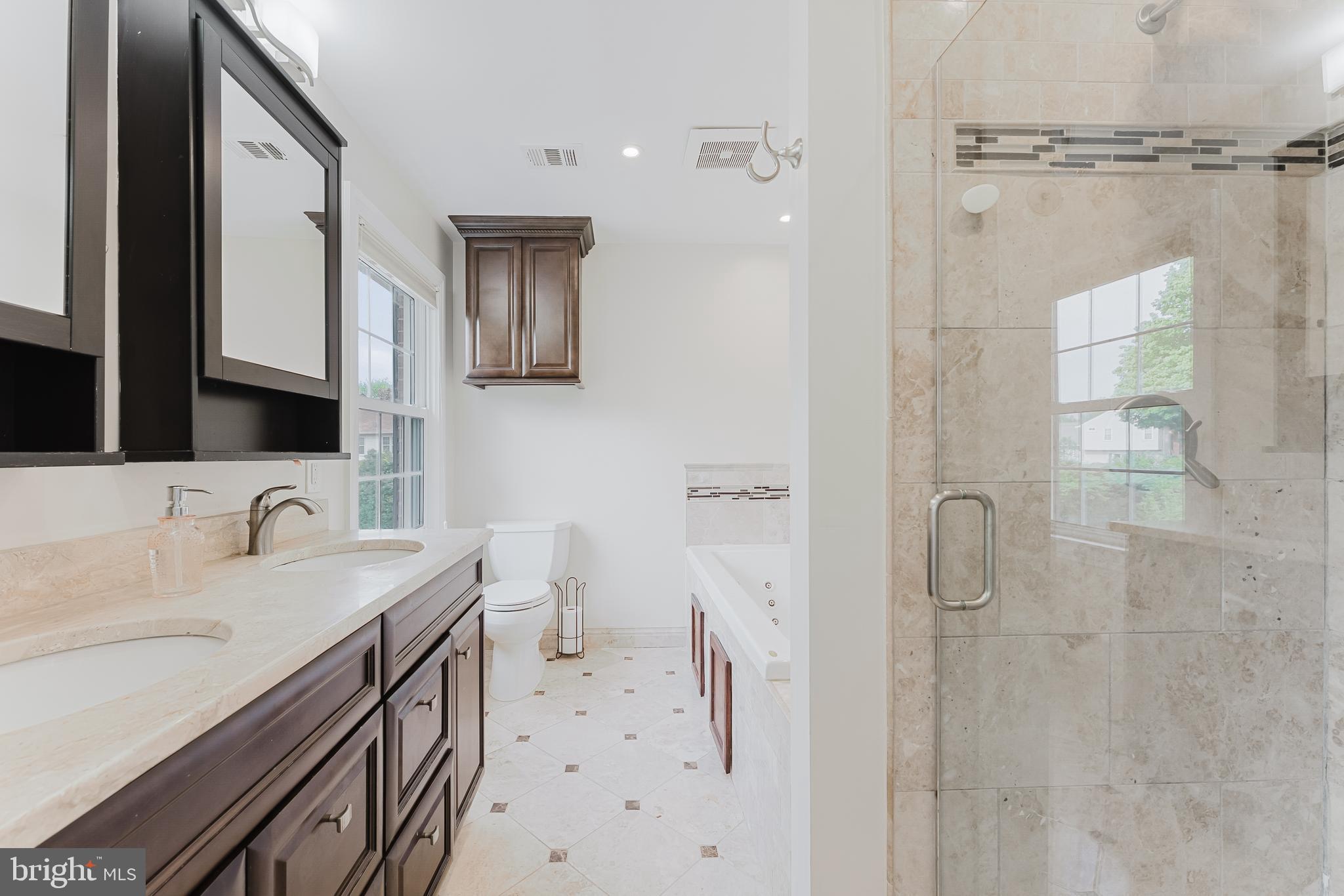 BURKE CENTRE - Residential