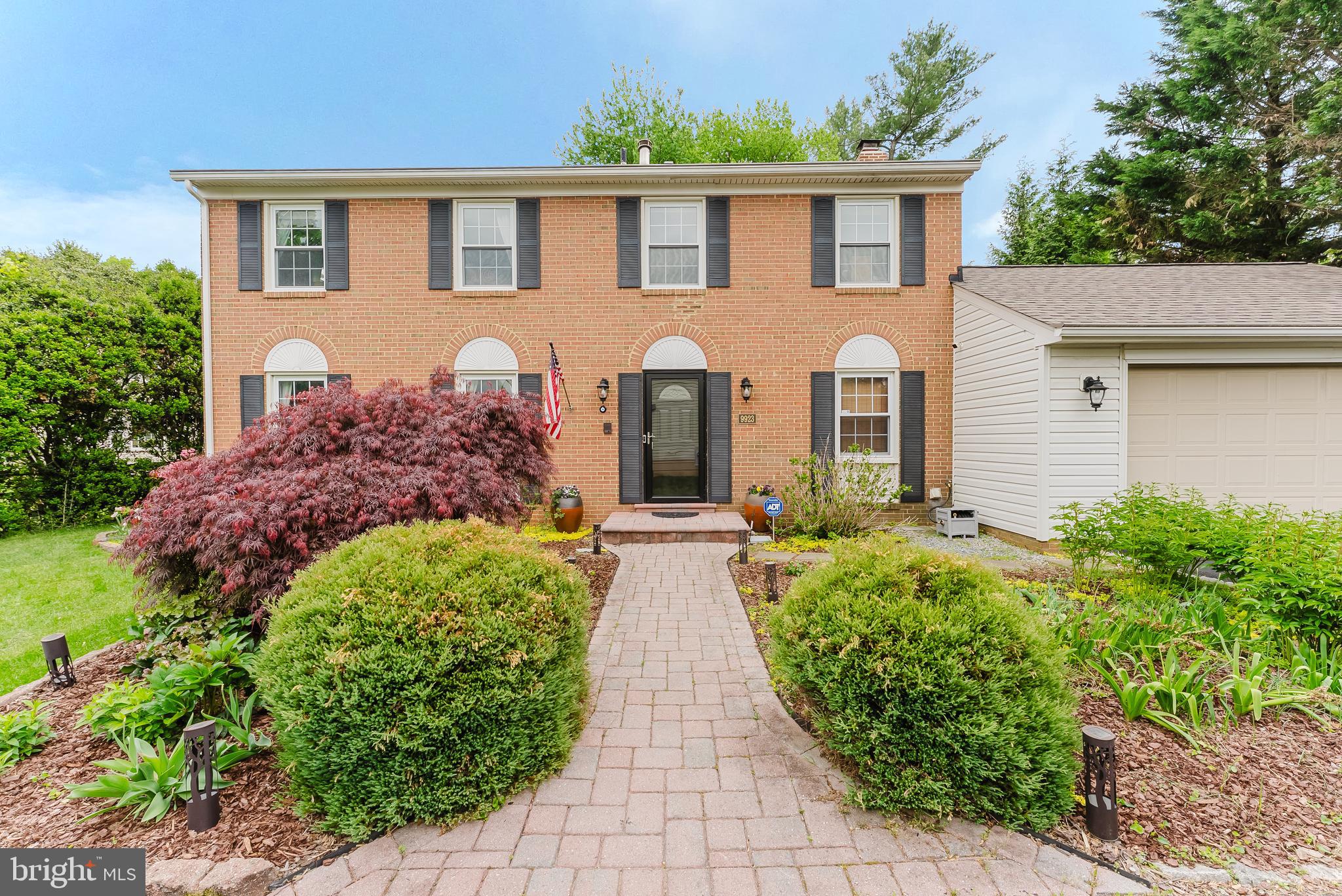 BURKE CENTRE - Residential