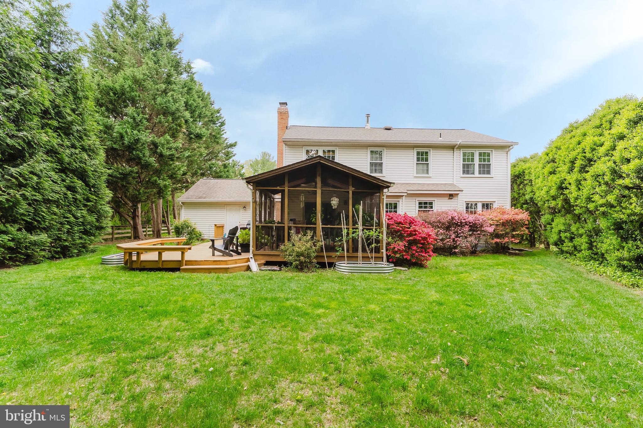 BURKE CENTRE - Residential