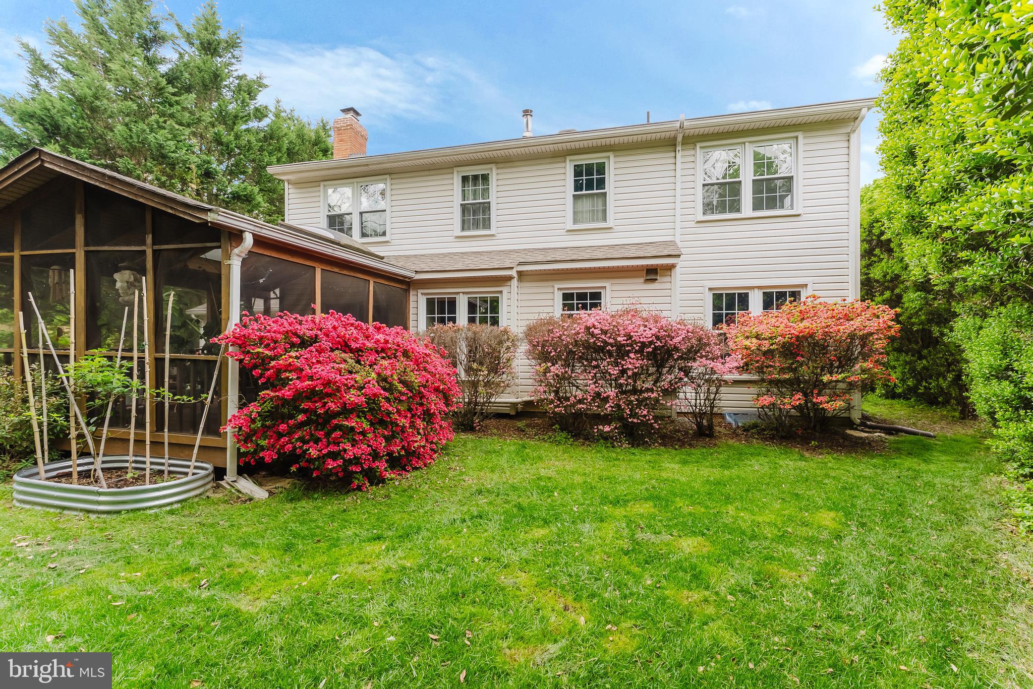 BURKE CENTRE - Residential