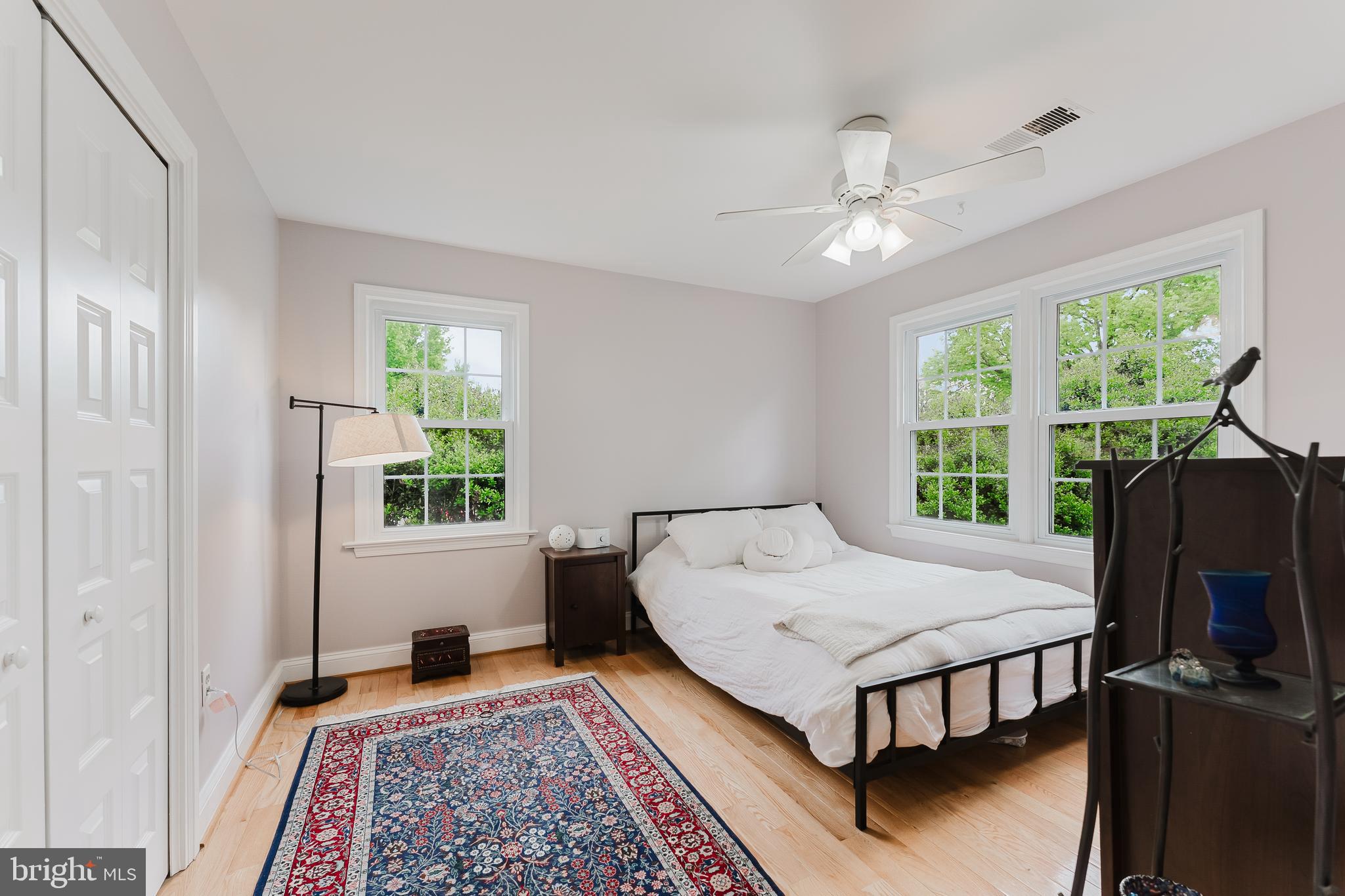 BURKE CENTRE - Residential