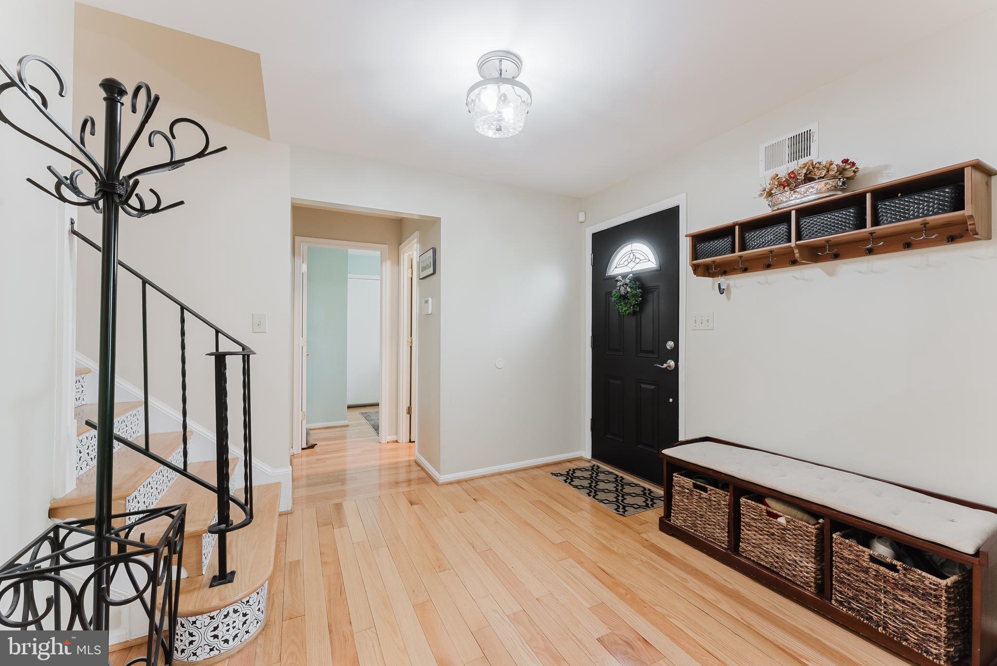 BURKE CENTRE - Residential