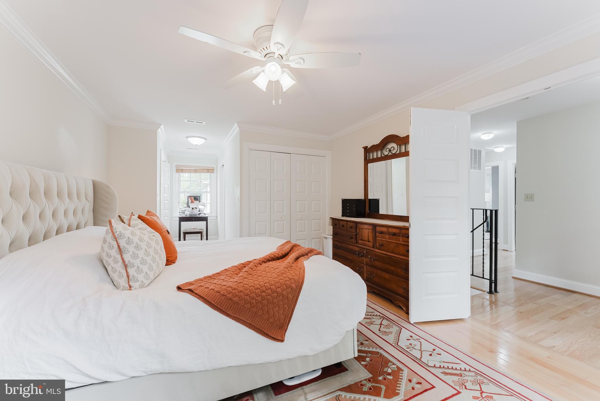 BURKE CENTRE - Residential