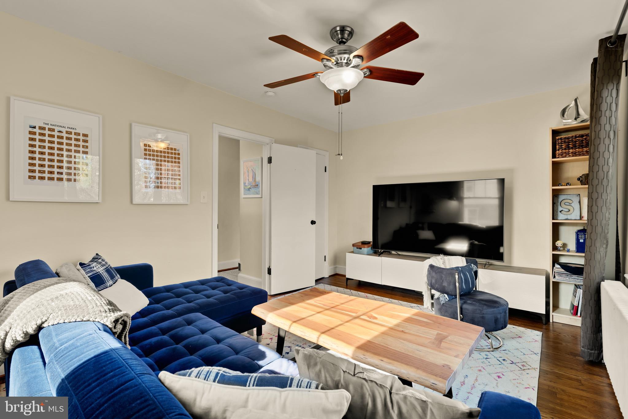 UNIVERSITY PARK - Residential Lease