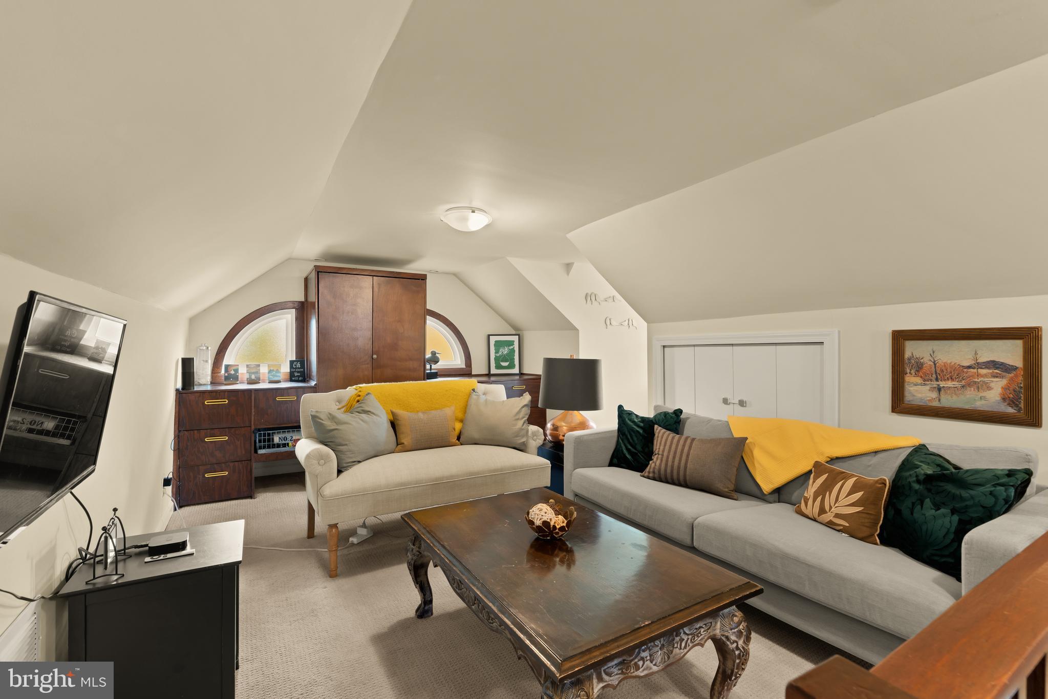 UNIVERSITY PARK - Residential Lease