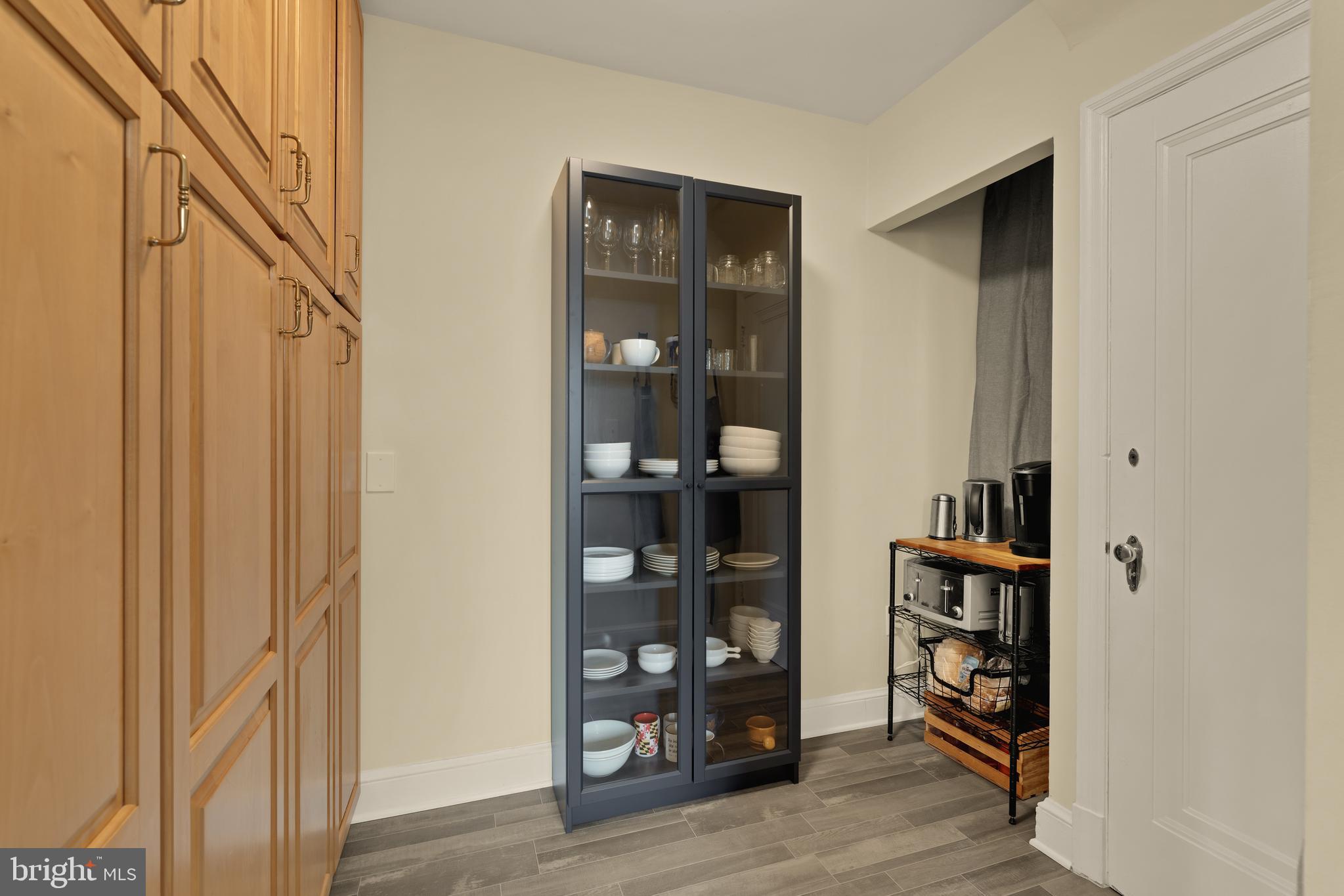 UNIVERSITY PARK - Residential Lease