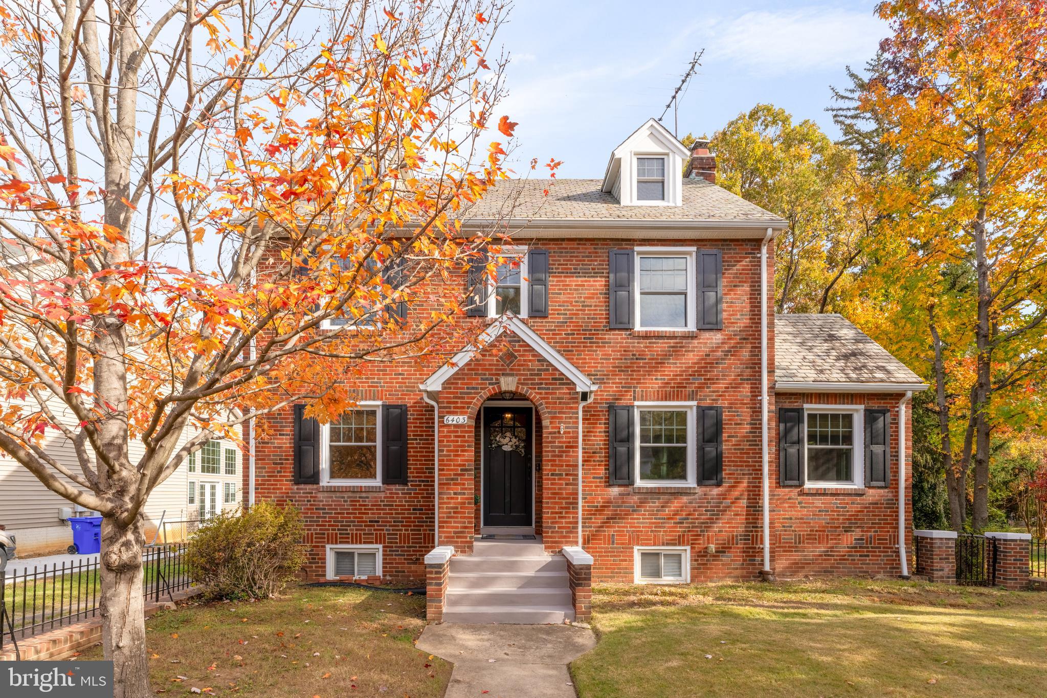 UNIVERSITY PARK - Residential Lease