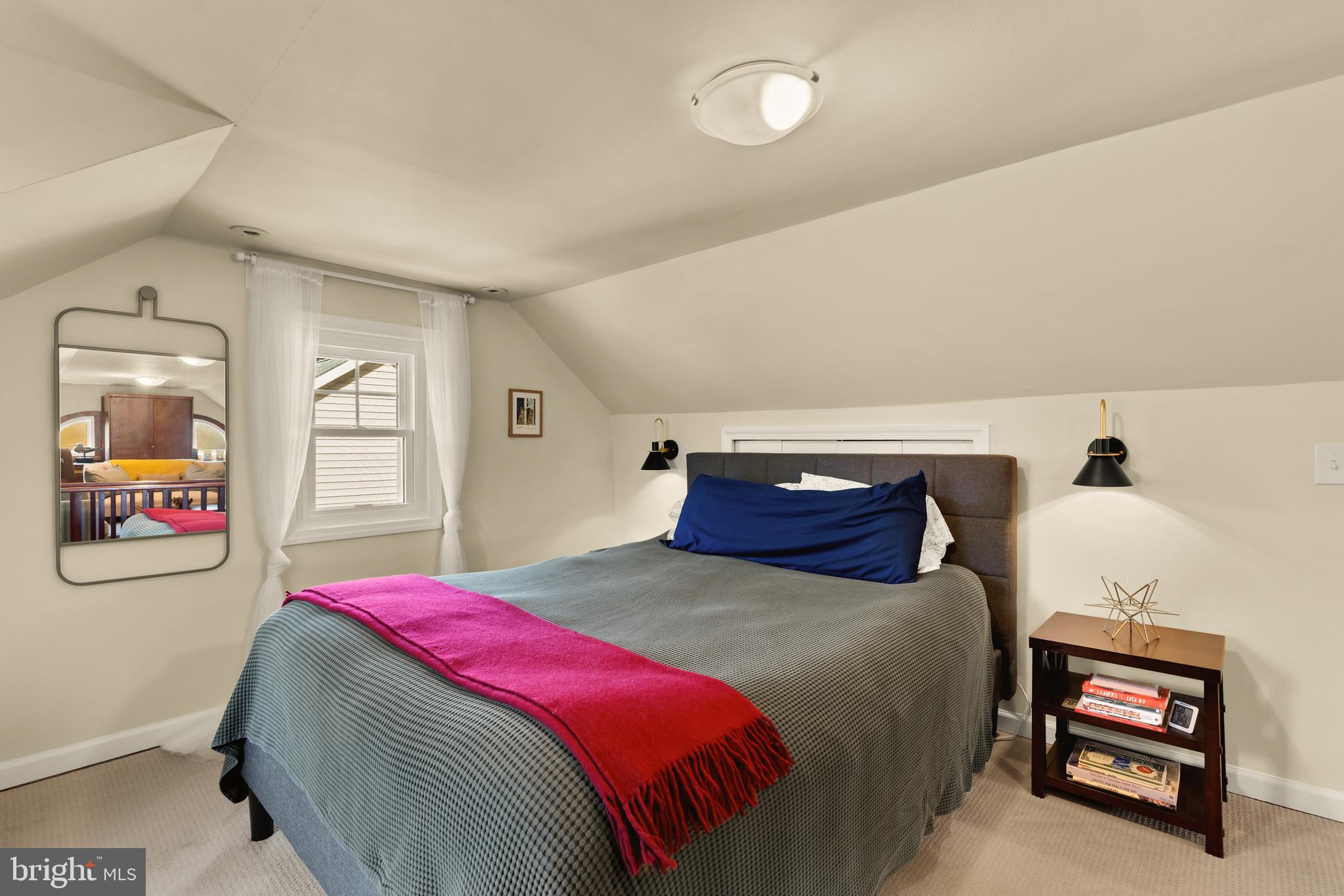 UNIVERSITY PARK - Residential Lease