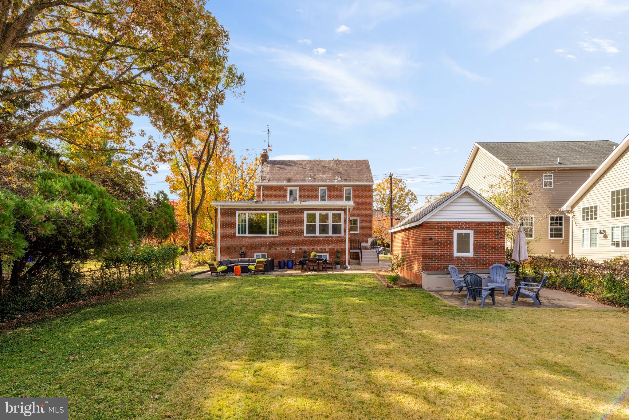 UNIVERSITY PARK - Residential Lease