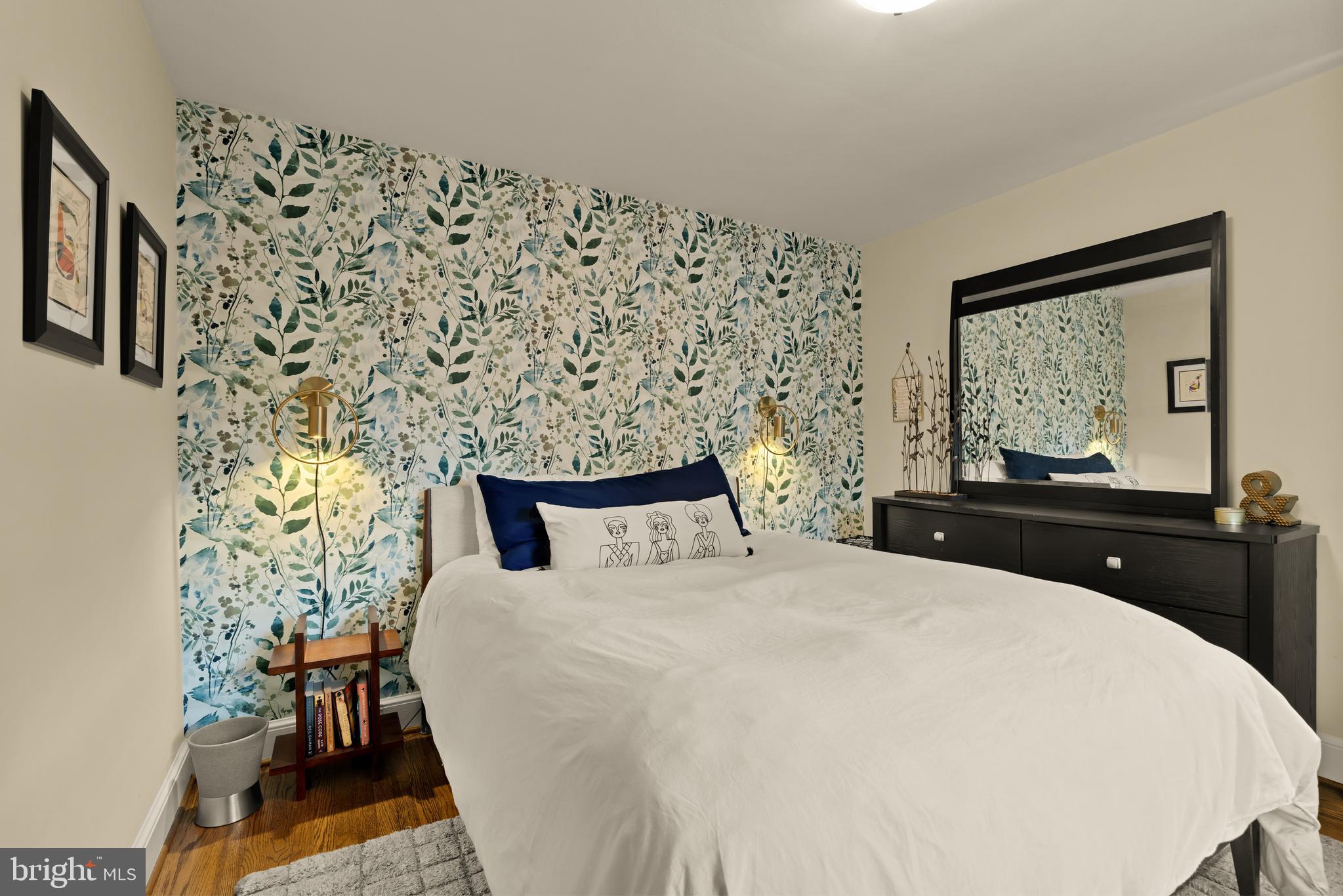 UNIVERSITY PARK - Residential Lease