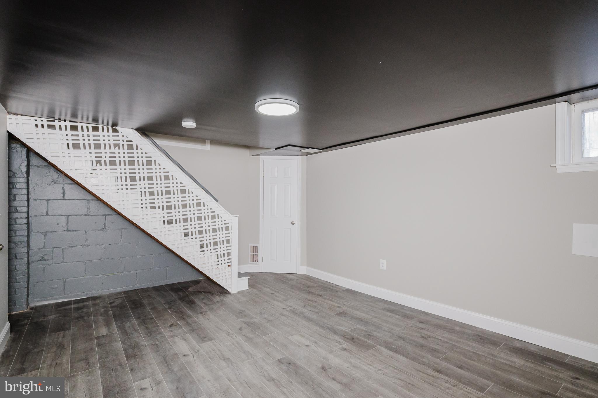 STEMMERS HEIGHTS - Residential Lease