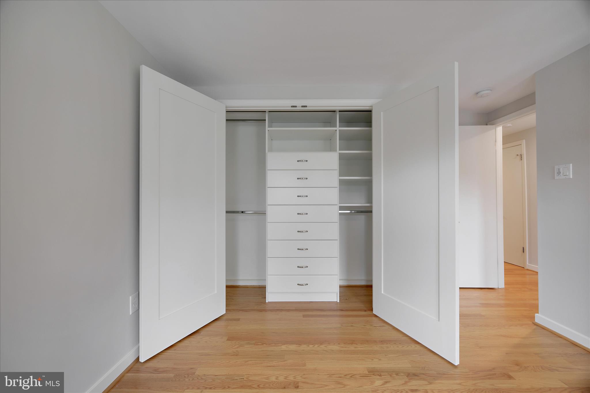 HICKORY RIDGE - Residential