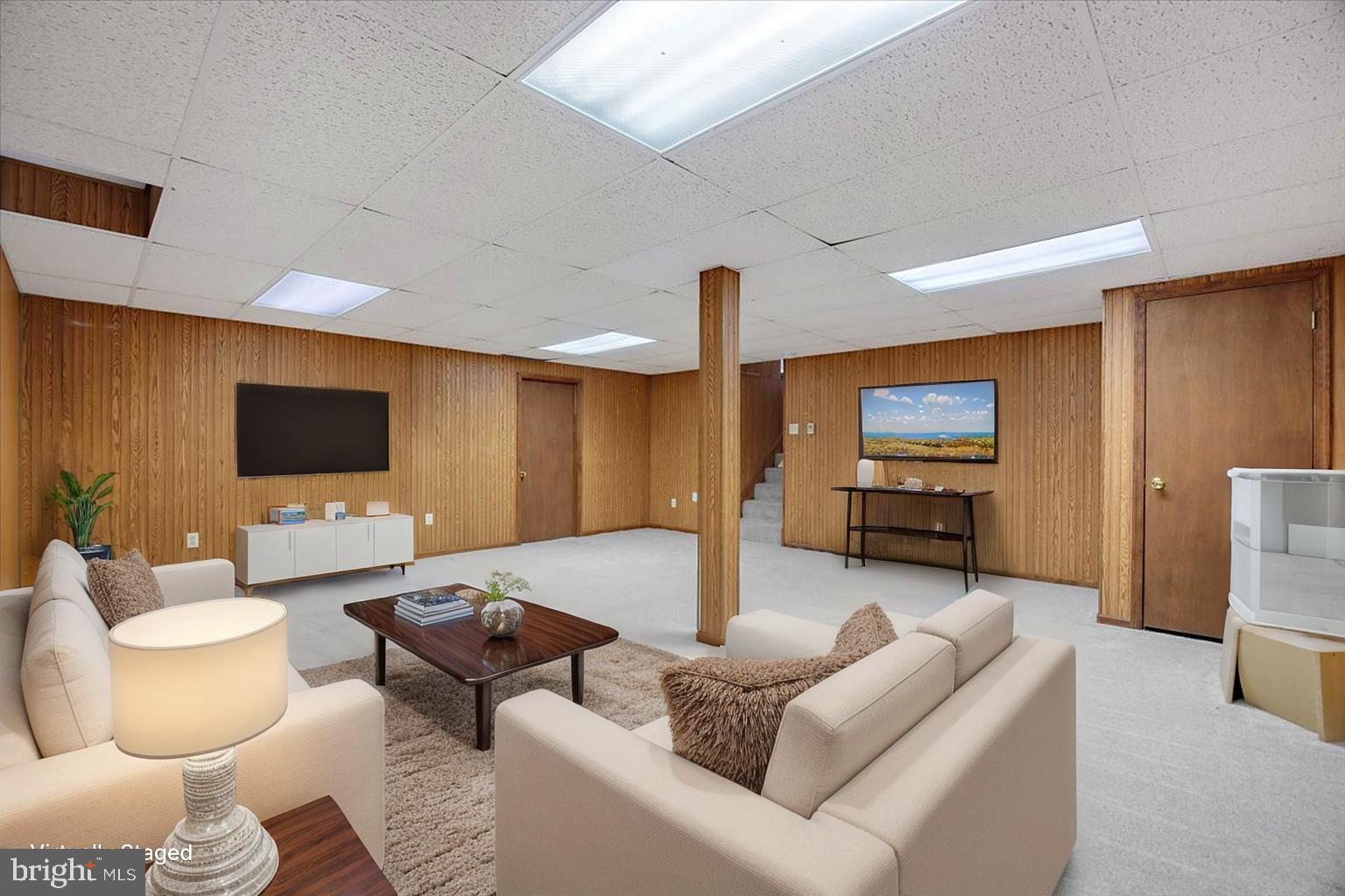 HICKORY RIDGE - Residential