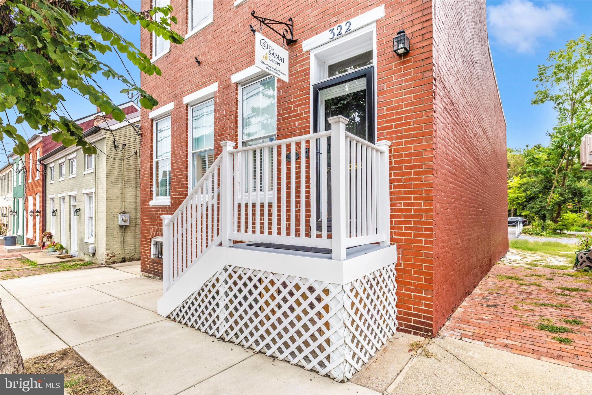 FREDERICK HISTORIC DISTRICT - Commercial Lease