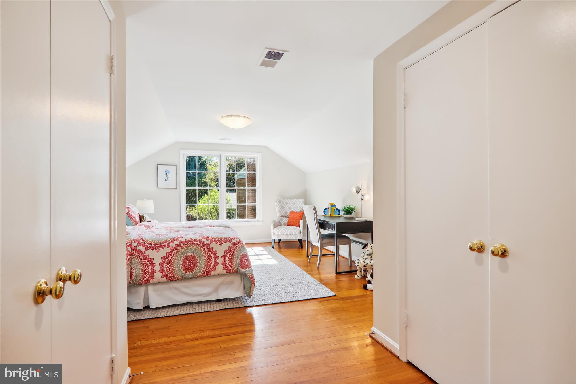 FALLSMEAD - Residential