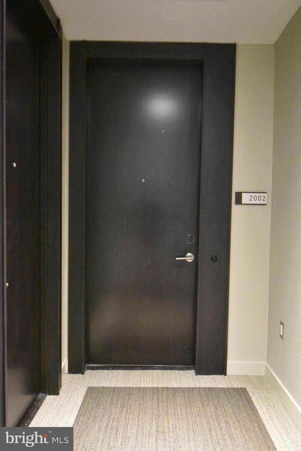 THE BORO TYSONS - Residential