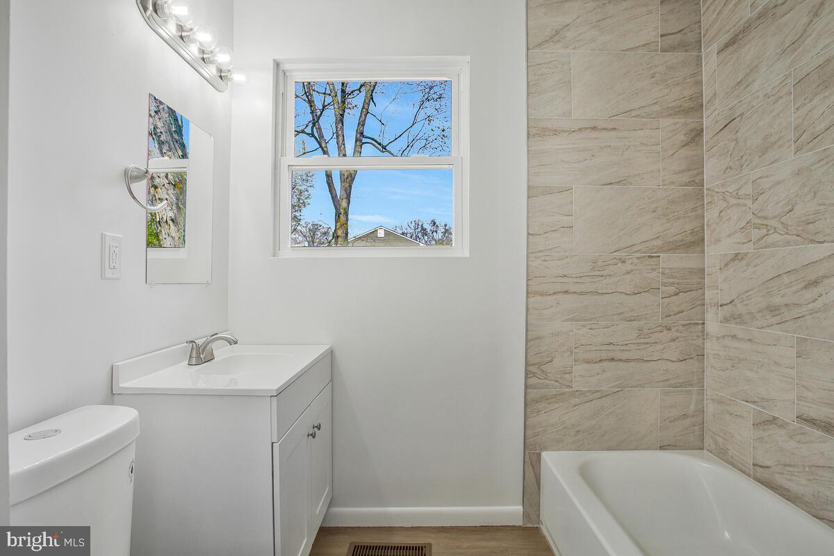 GARLAND - Residential