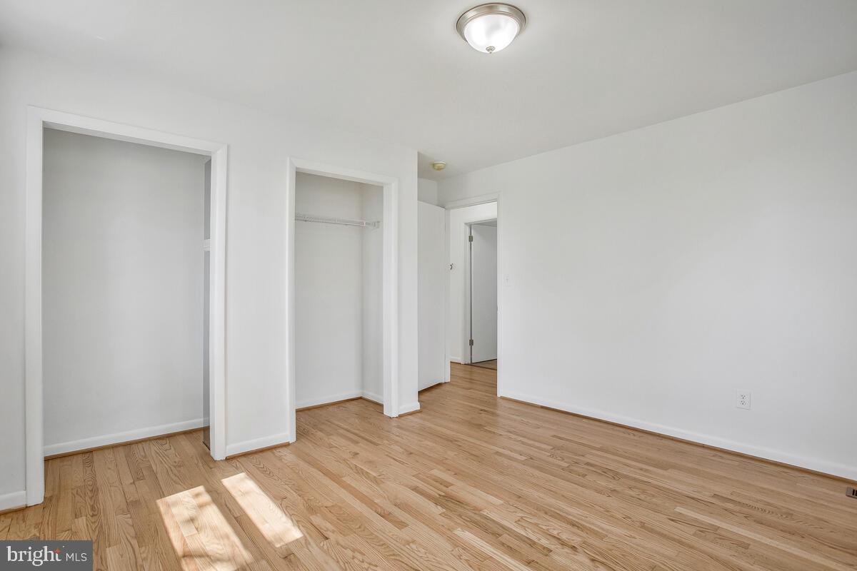 GARLAND - Residential