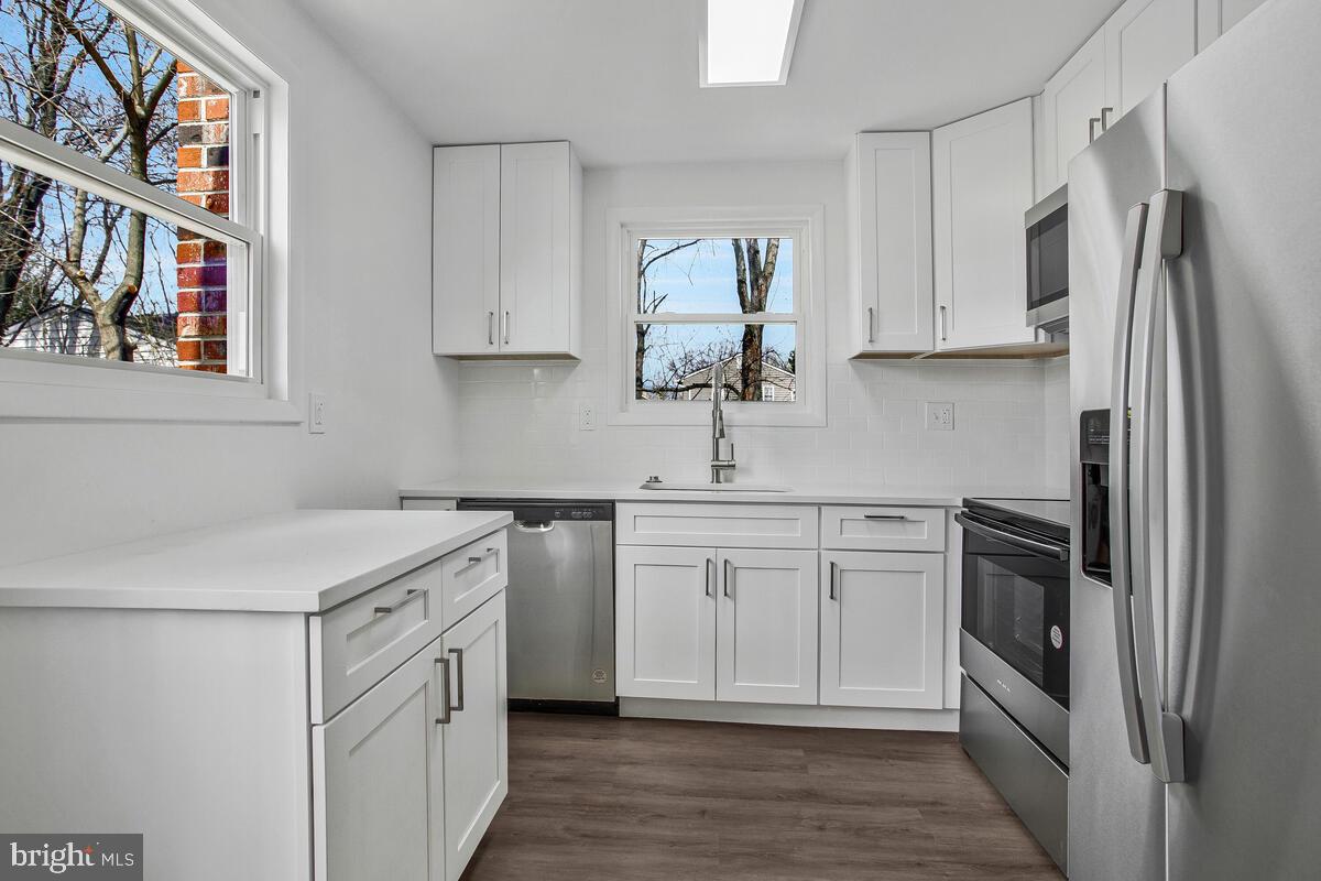 GARLAND - Residential